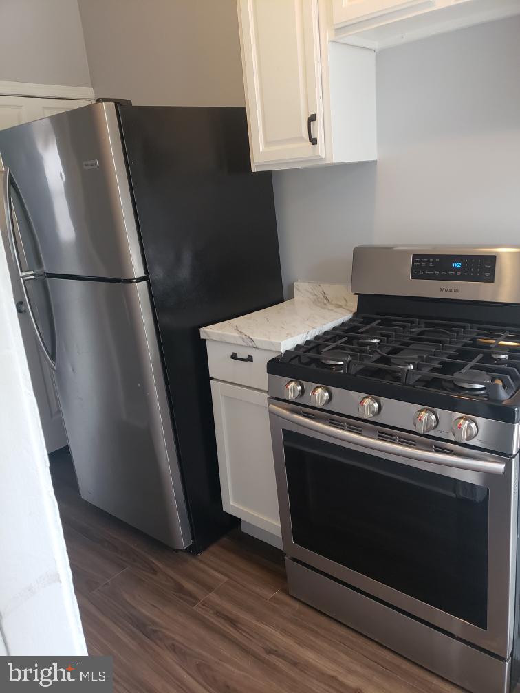 BELAIR-EDISON - Residential Lease