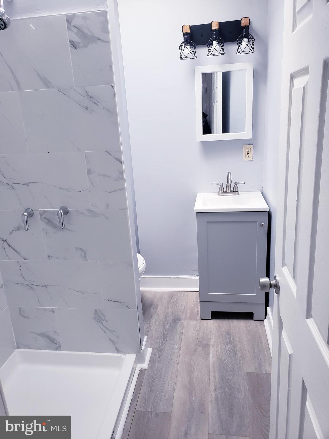 BELAIR-EDISON - Residential Lease