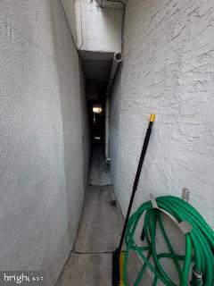 LOWER MOYAMENSING - Residential Lease