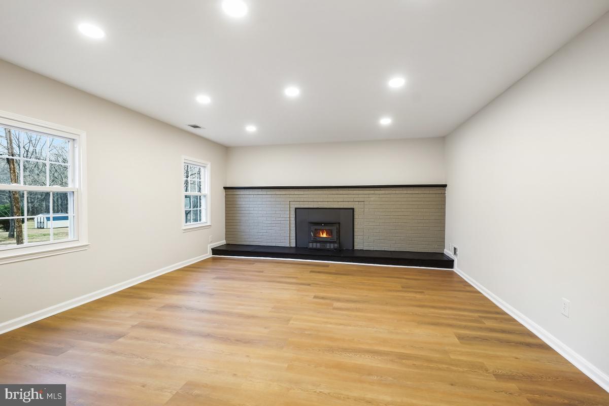 GLEN PARK - Residential