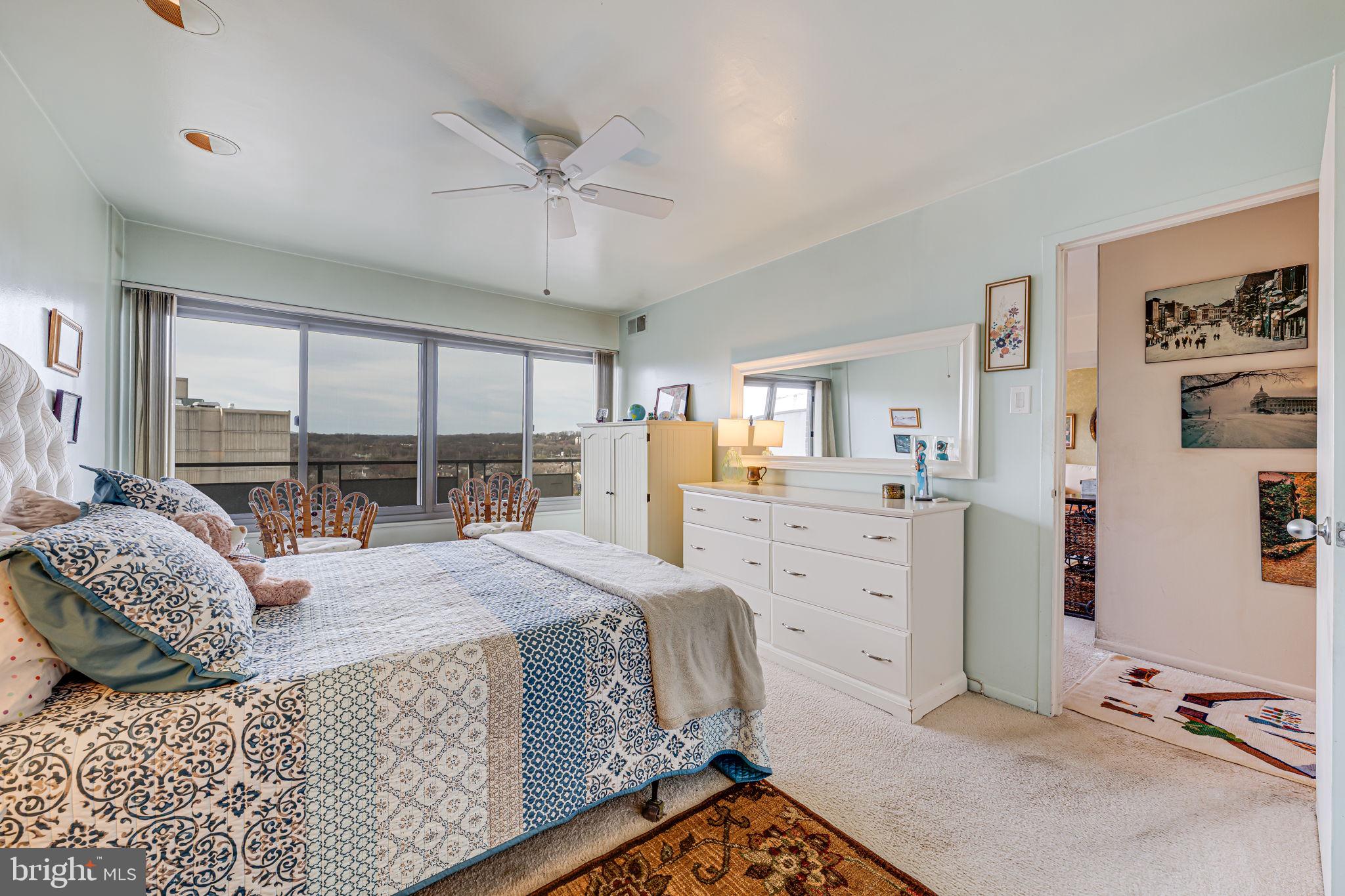 PAVILION ON THE PARK - Residential