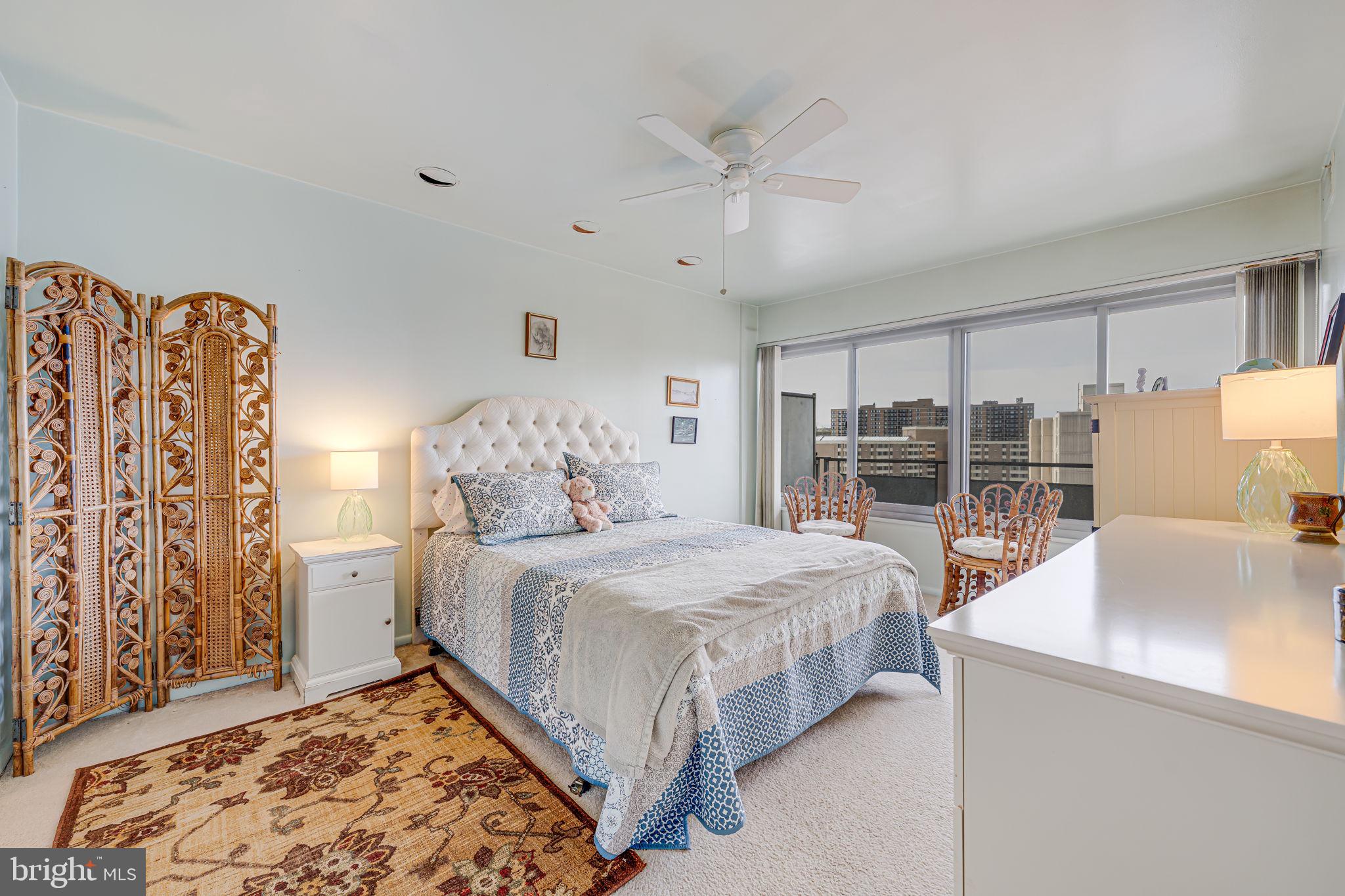 PAVILION ON THE PARK - Residential