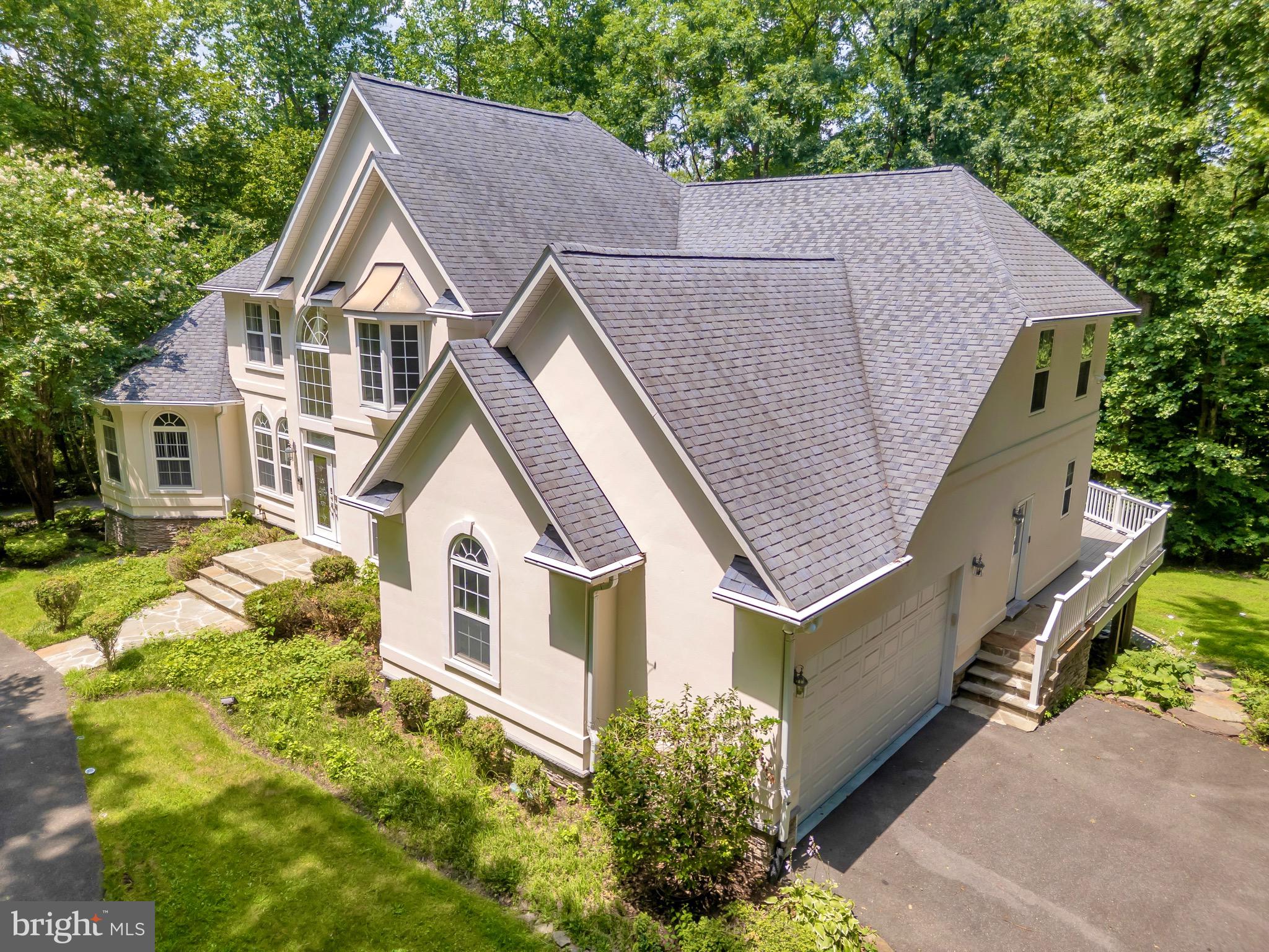 5257 FERRY BRANCH LANE