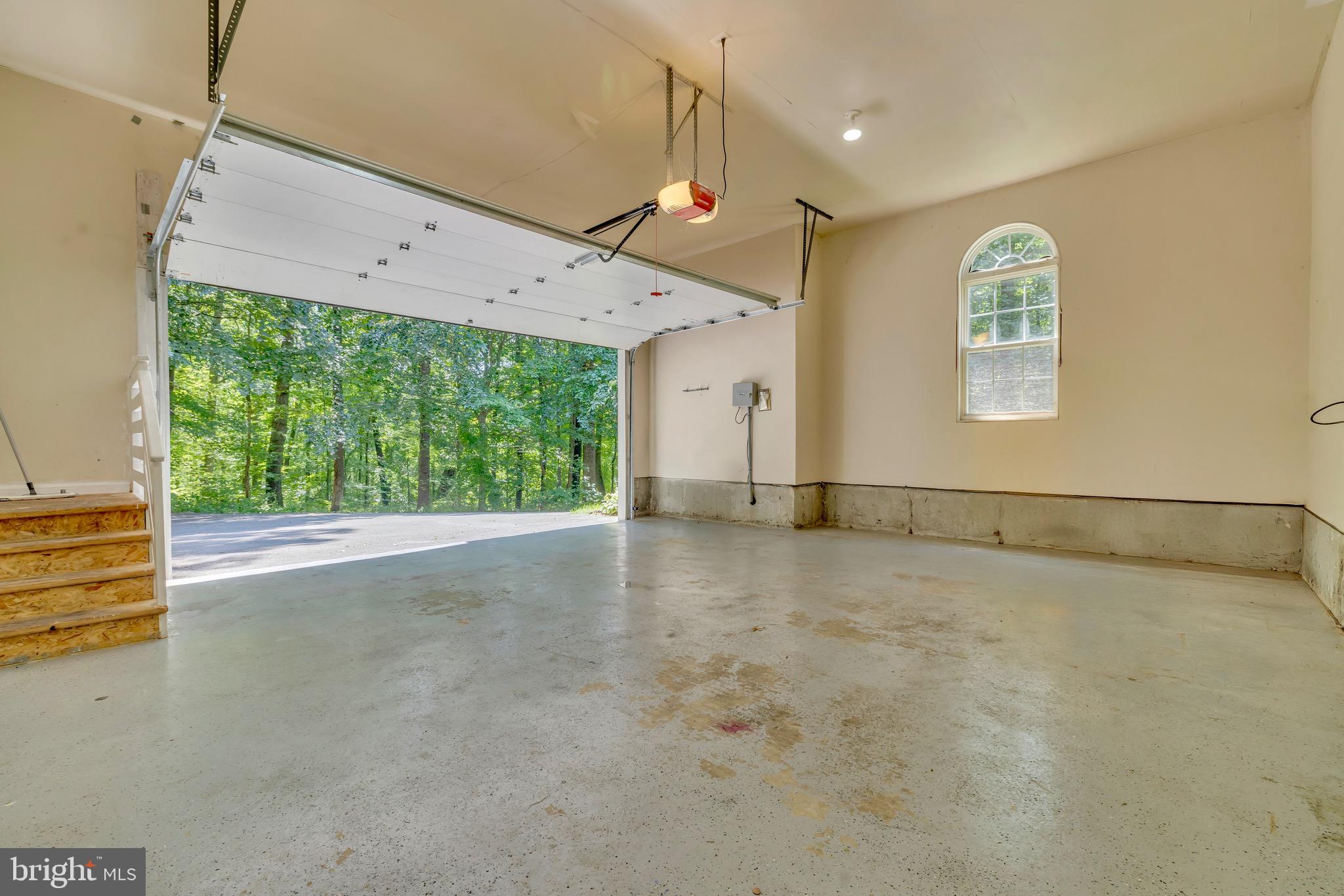 RUNNING CEDAR - Residential