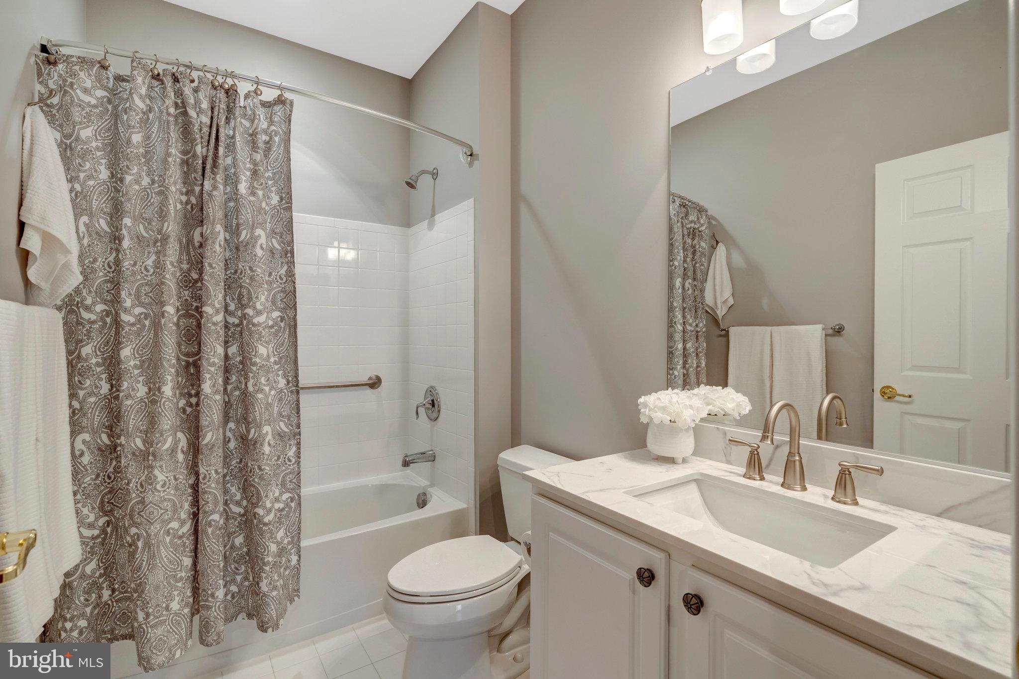 HERITAGE HUNT - Residential