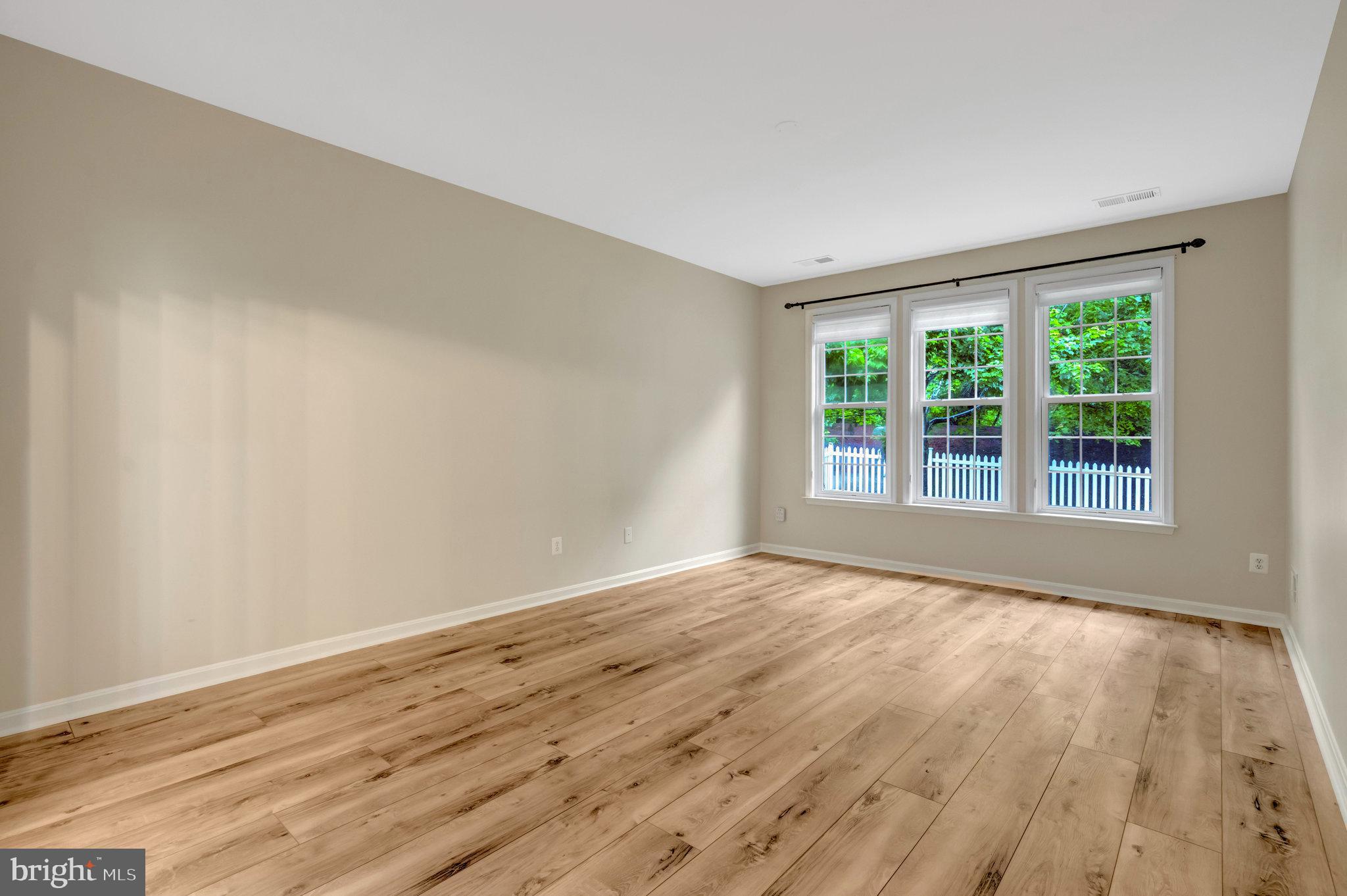 HERITAGE HUNT - Residential