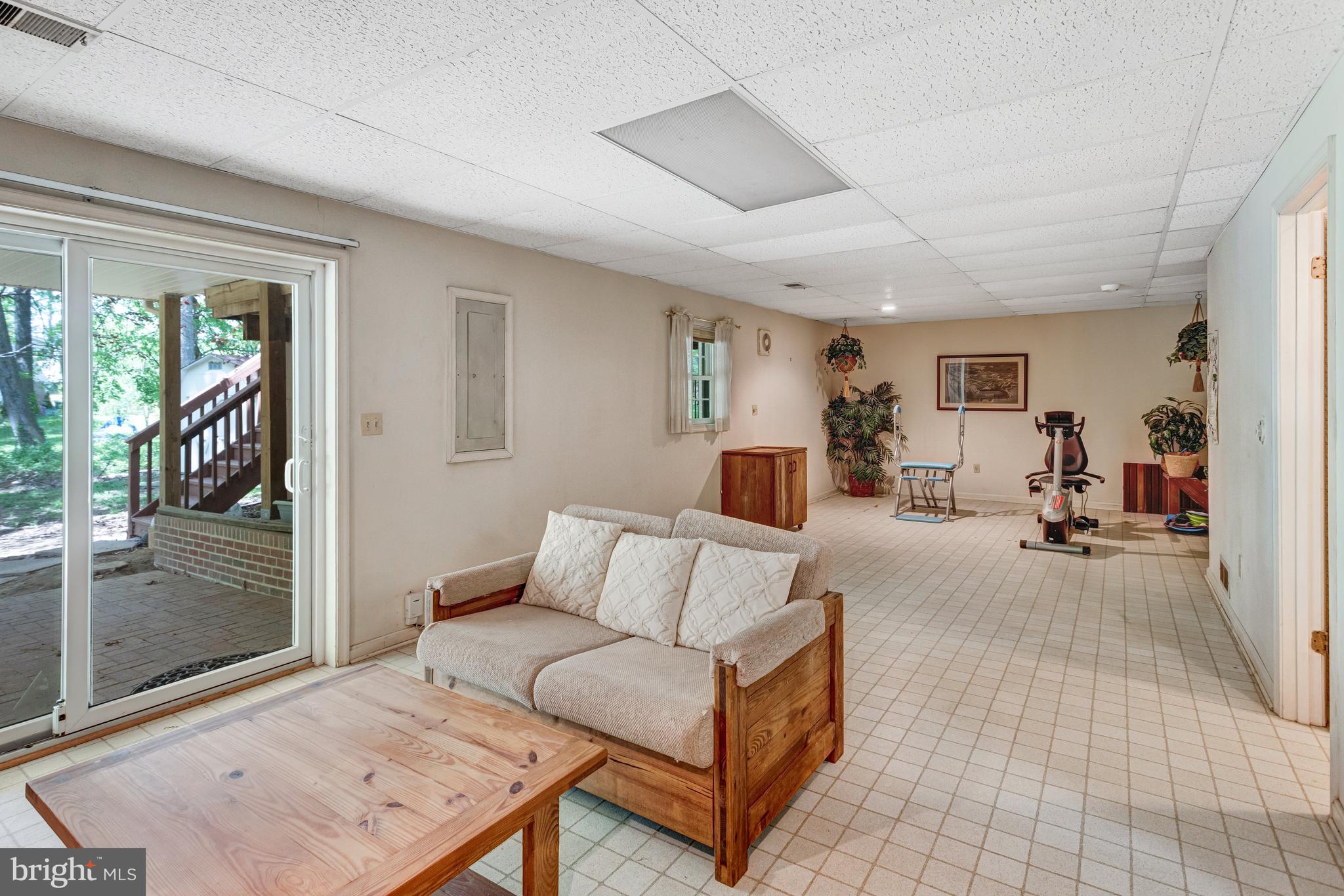 OAKWOOD ESTATES - Residential