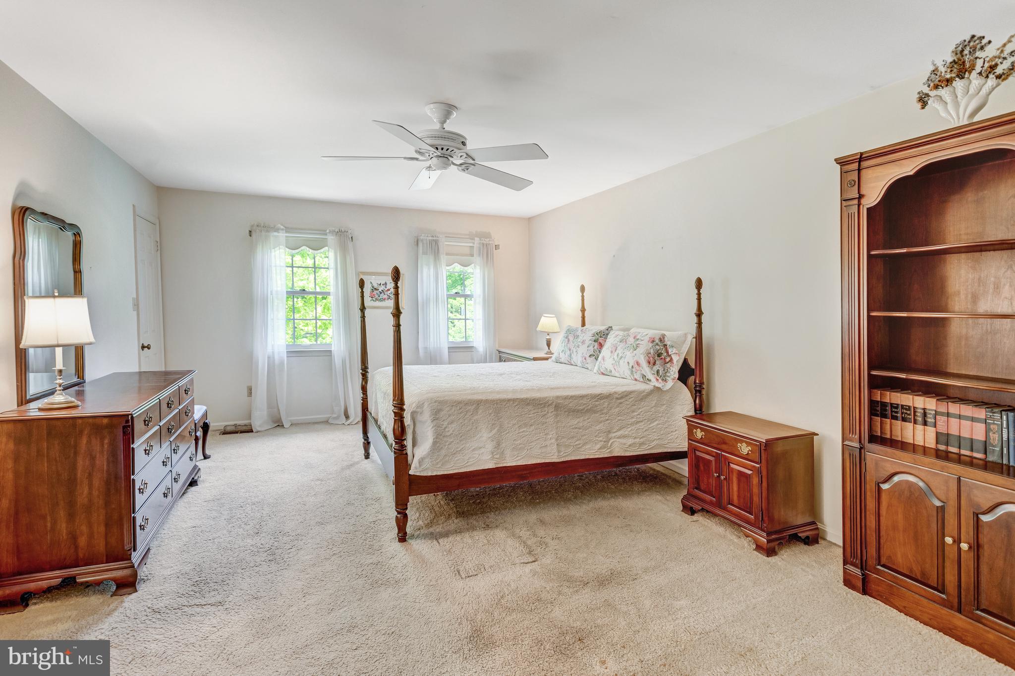 OAKWOOD ESTATES - Residential