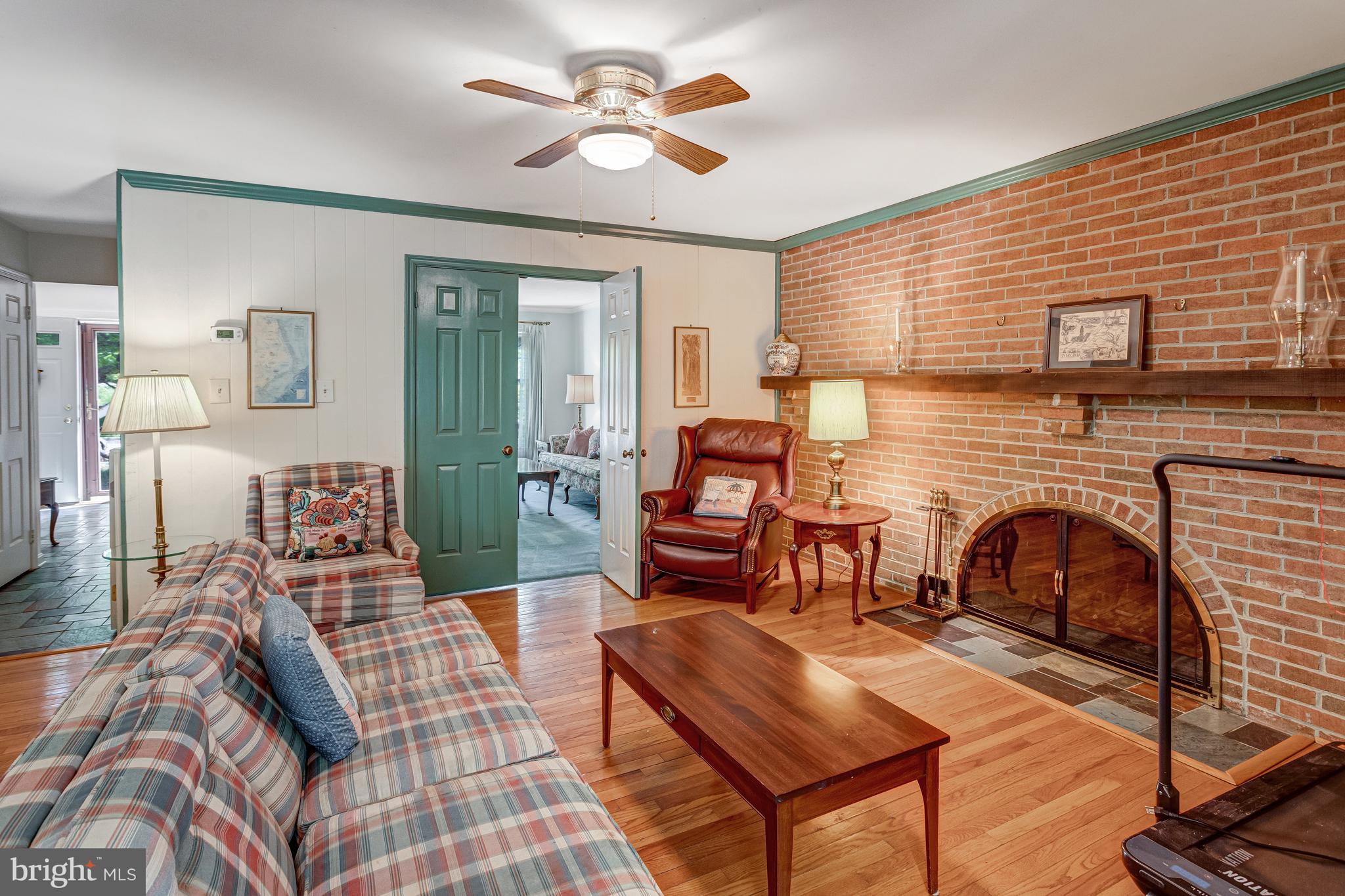 OAKWOOD ESTATES - Residential