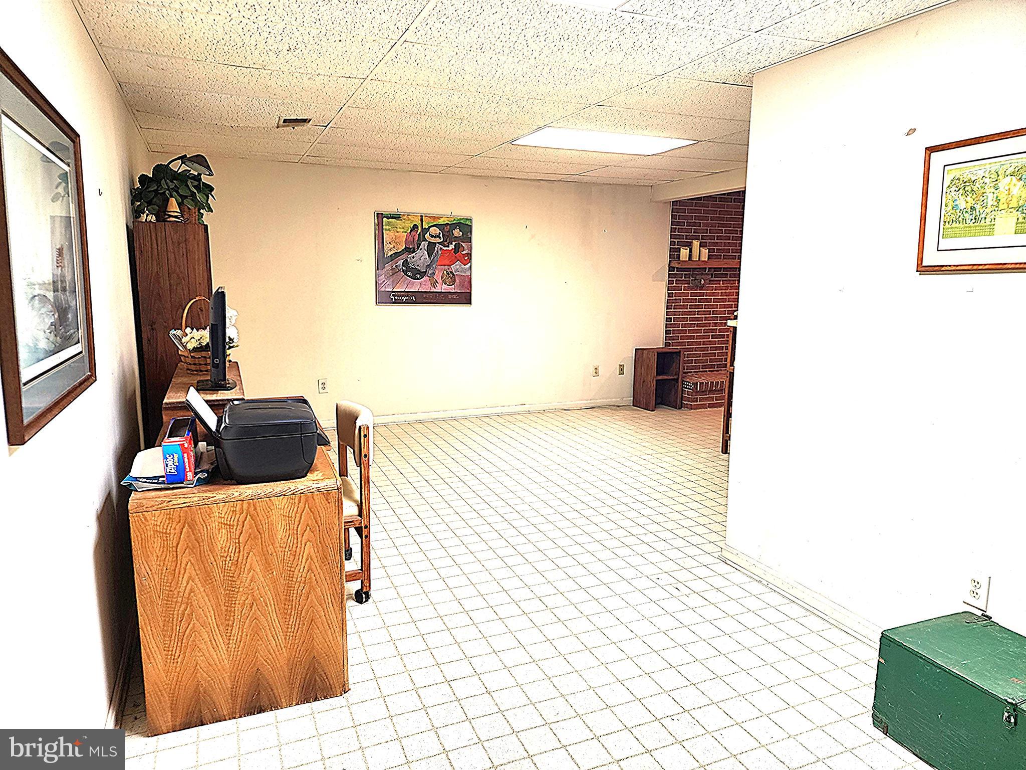 OAKWOOD ESTATES - Residential