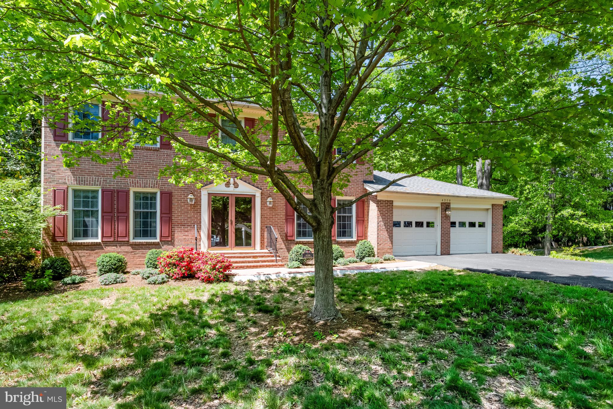 OAKWOOD ESTATES - Residential