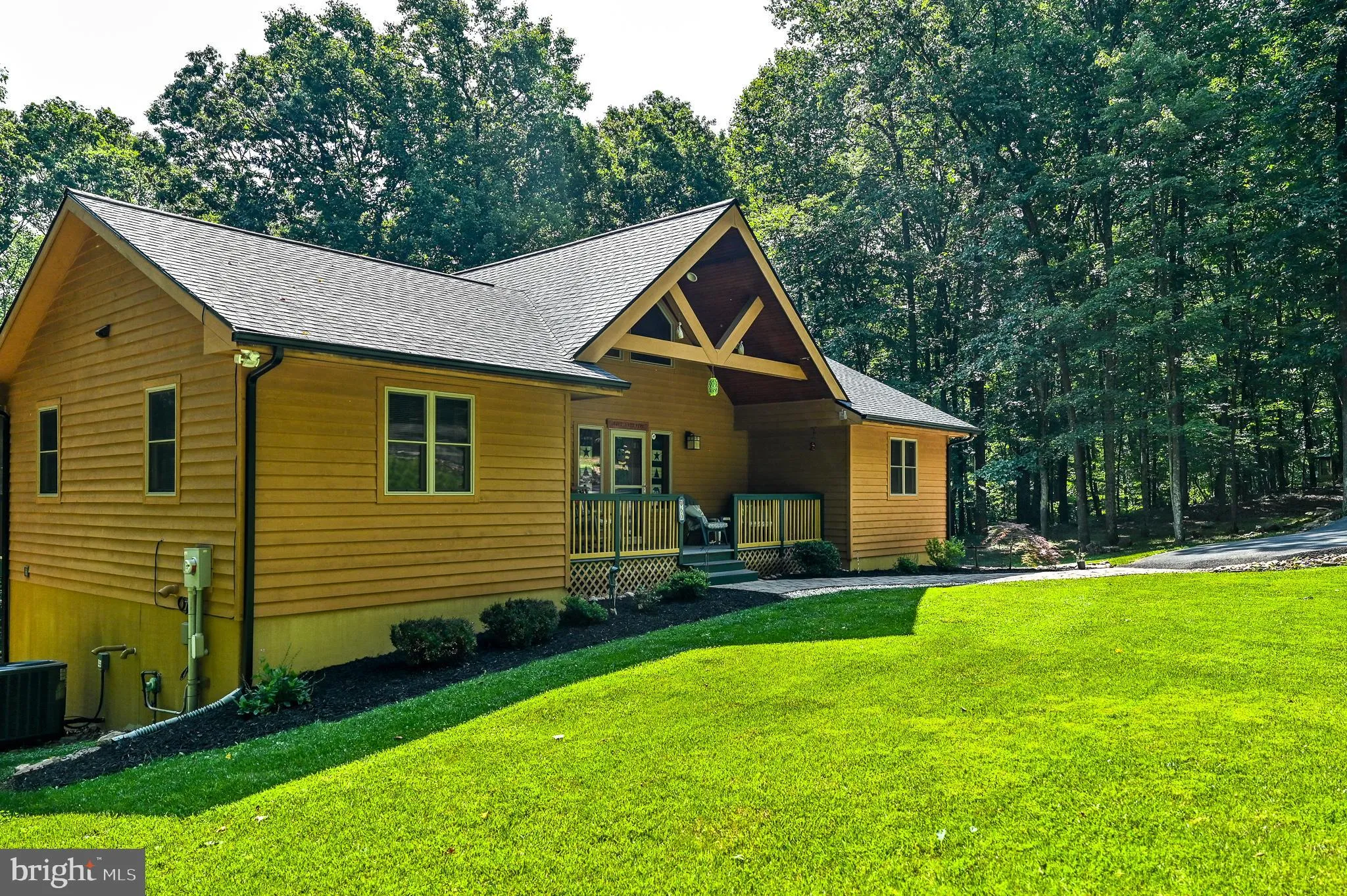 Berkeley Springs, West Virginia 25411, United States, 3 Bedrooms Bedrooms, ,3 BathroomsBathrooms,Residential,Active,171162