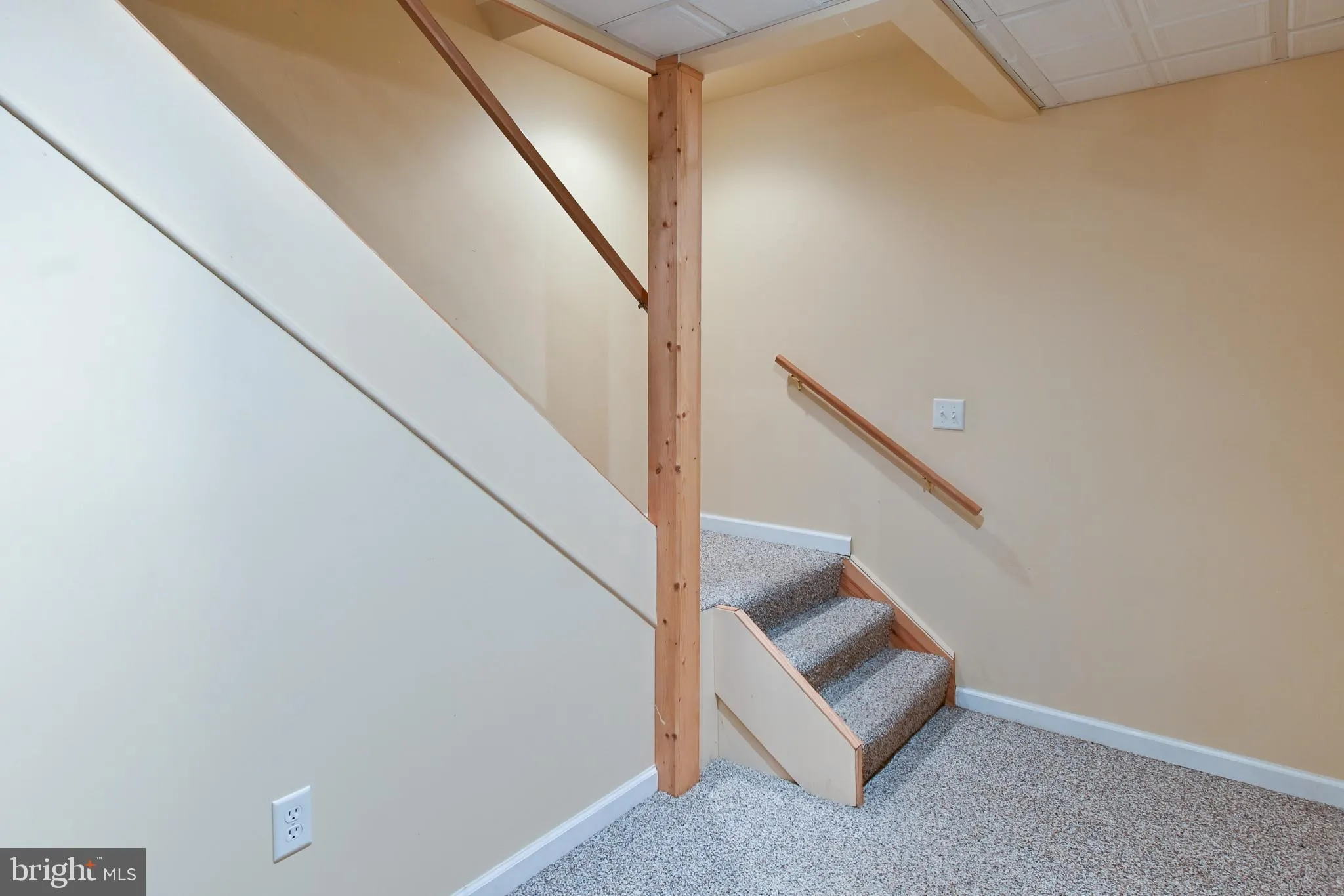 Berkeley Springs, West Virginia 25411, United States, 3 Bedrooms Bedrooms, ,3 BathroomsBathrooms,Residential,Active,171162