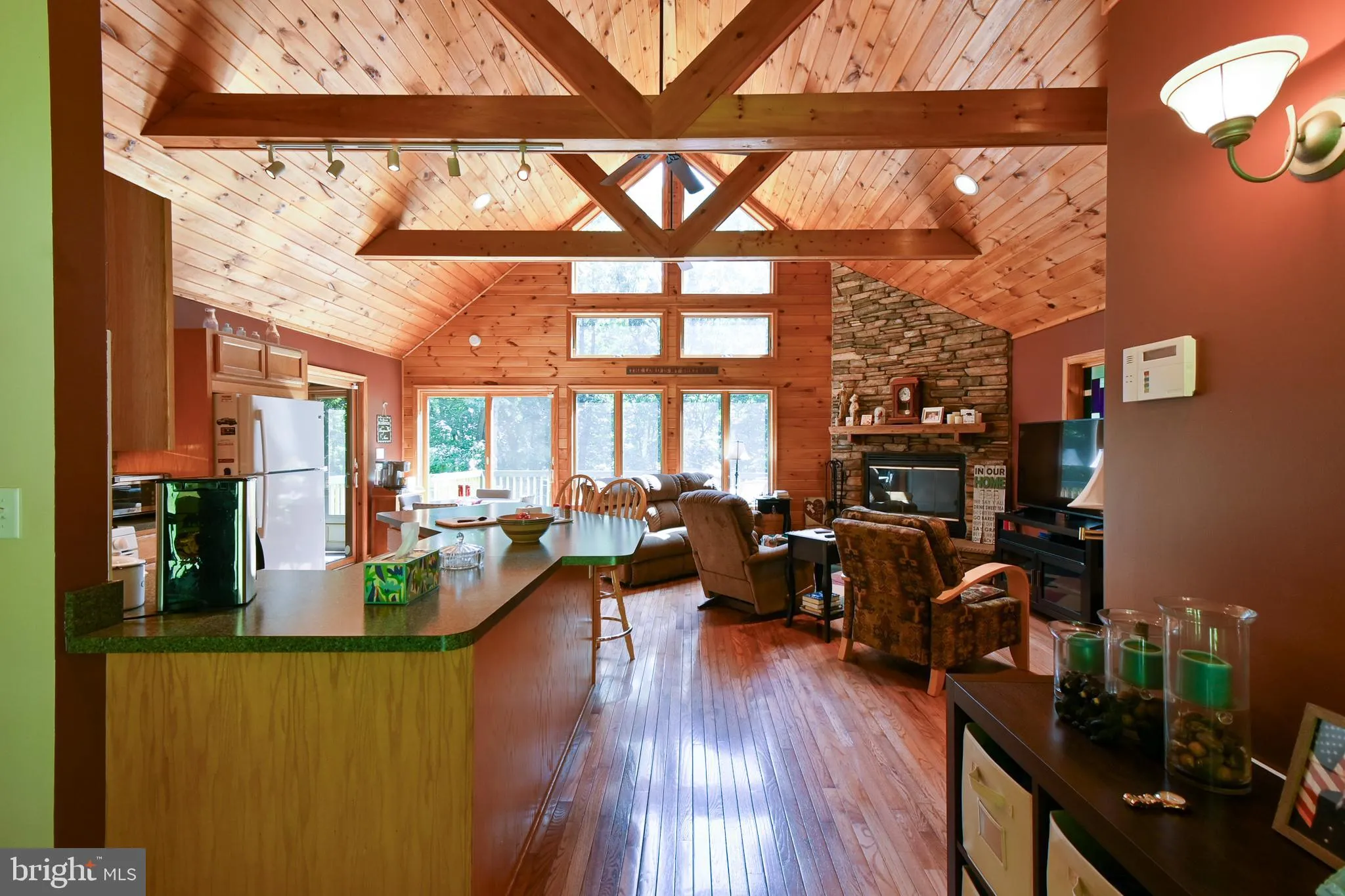 Berkeley Springs, West Virginia 25411, United States, 3 Bedrooms Bedrooms, ,3 BathroomsBathrooms,Residential,Active,171162