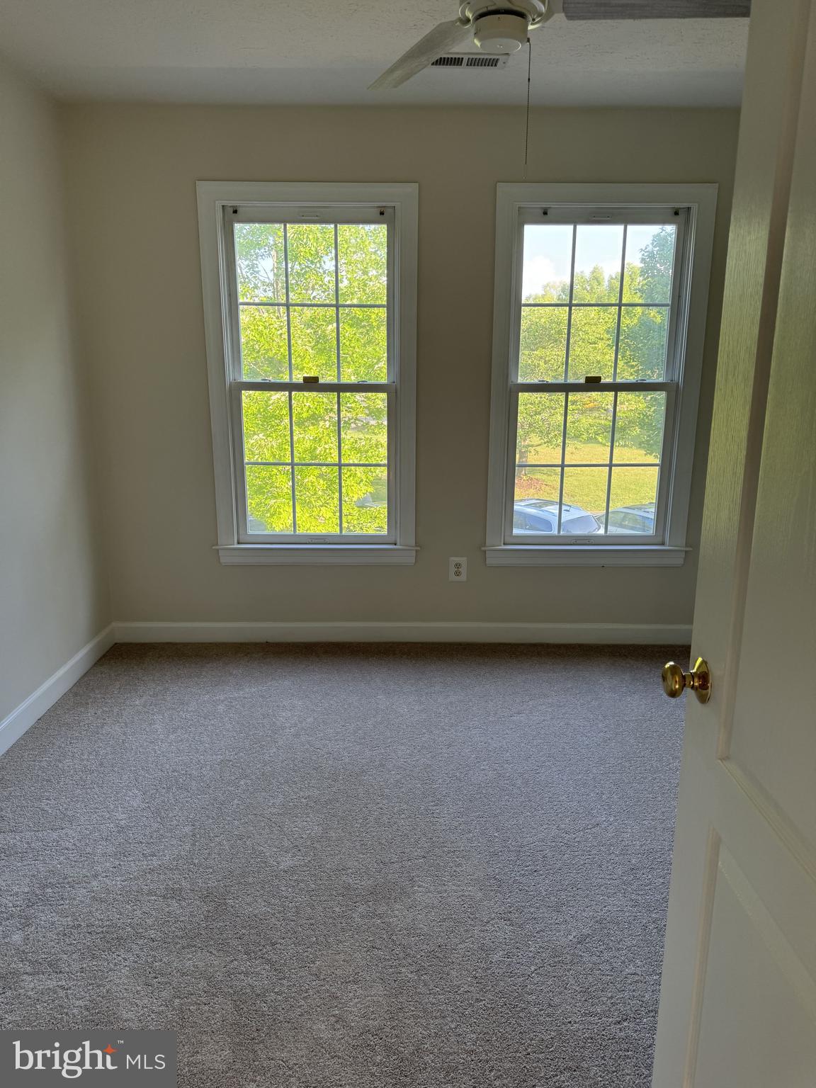 LADYSMITH VILLAGE - Residential Lease