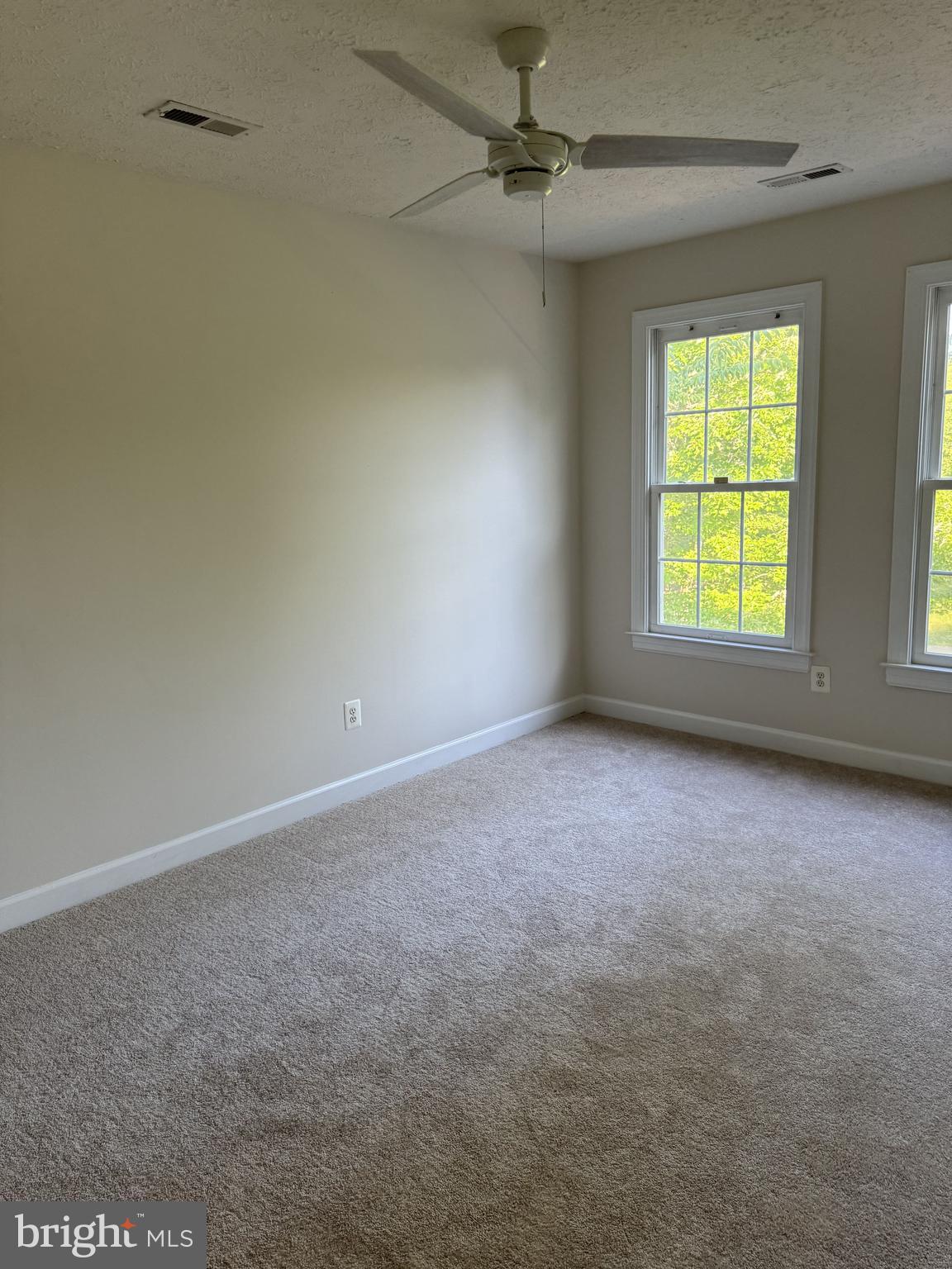 LADYSMITH VILLAGE - Residential Lease