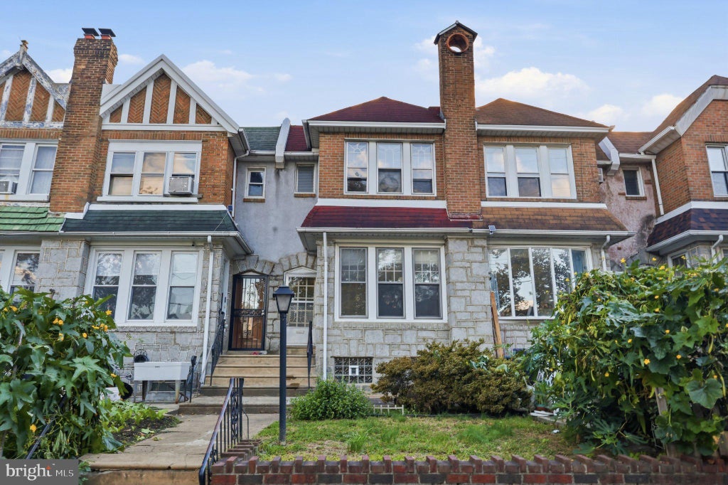 Photo of 3240 Cottman Avenue, PHILADELPHIA, PA 19149 (MLS # PAPH2681384)