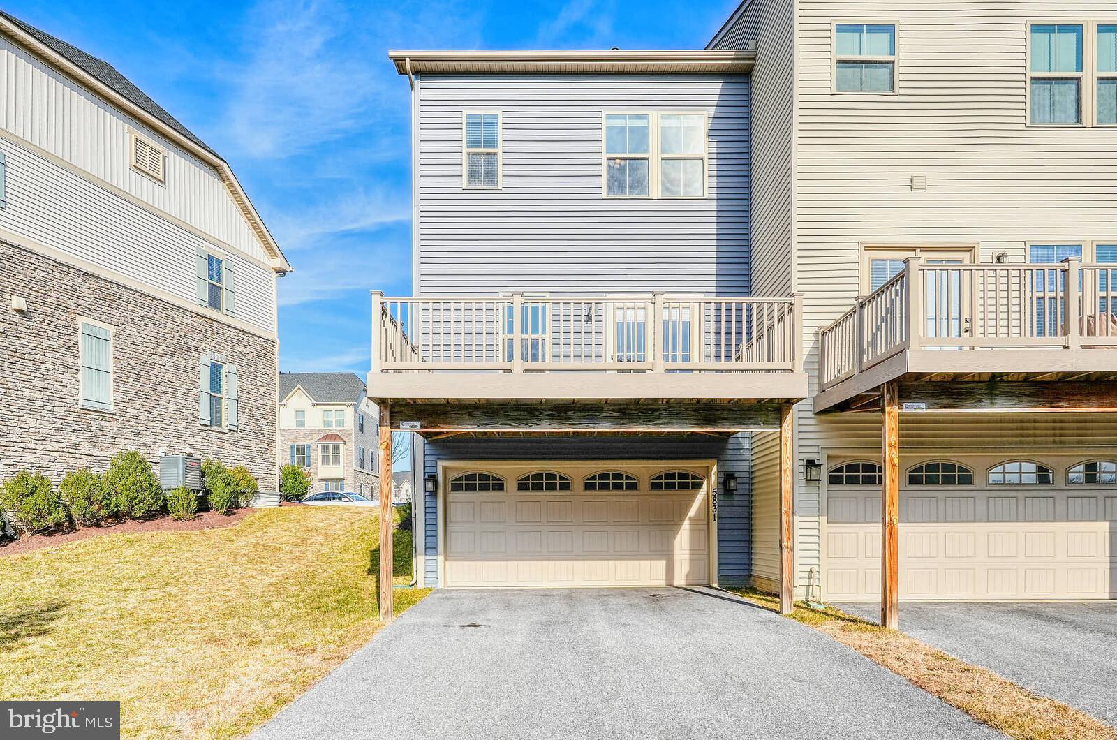 LAKE LINGANORE TOWN CENTER - Residential Lease