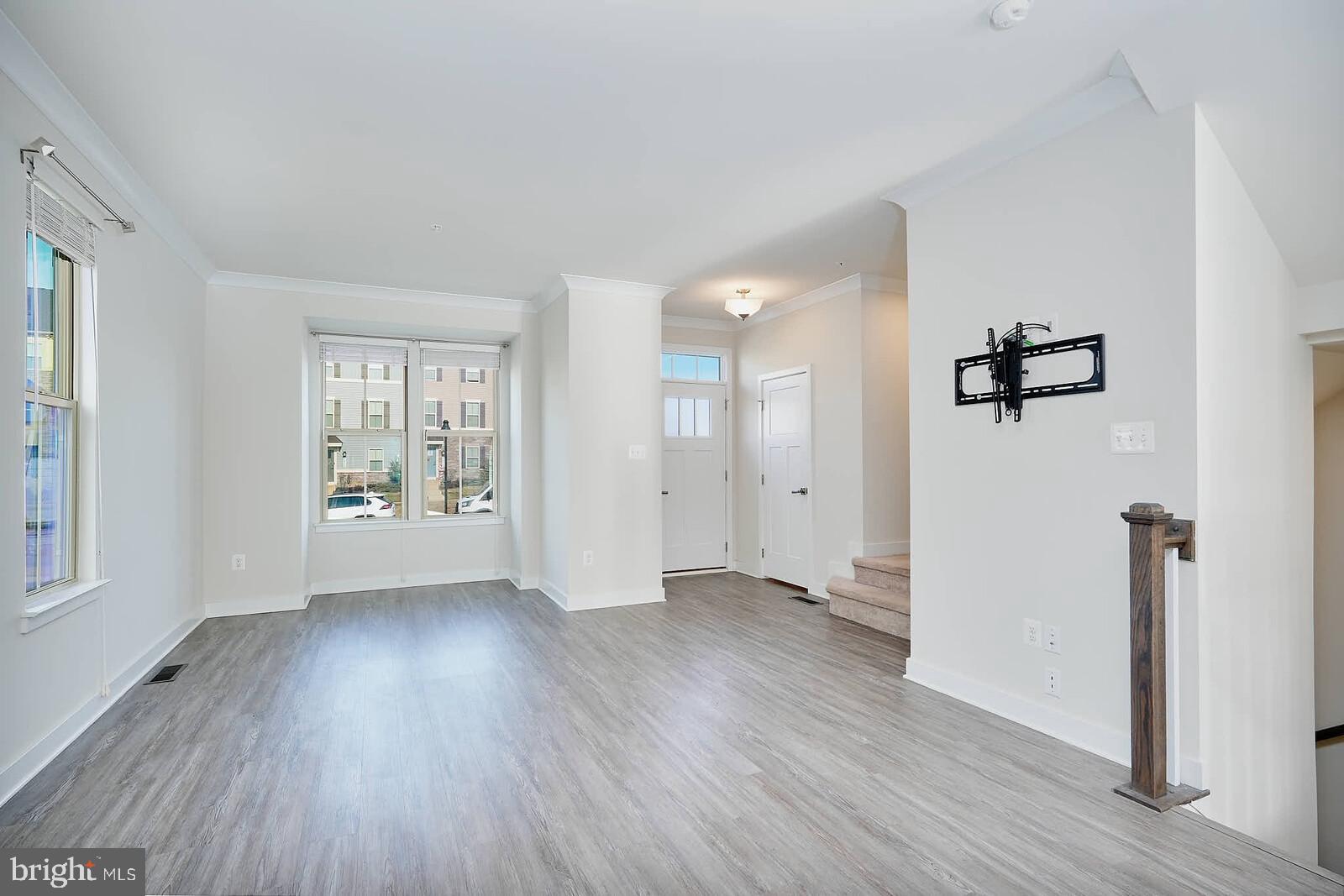 LAKE LINGANORE TOWN CENTER - Residential Lease