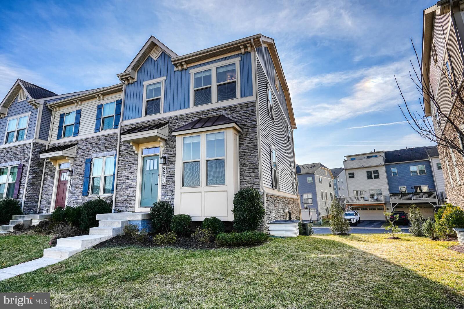 LAKE LINGANORE TOWN CENTER - Residential Lease