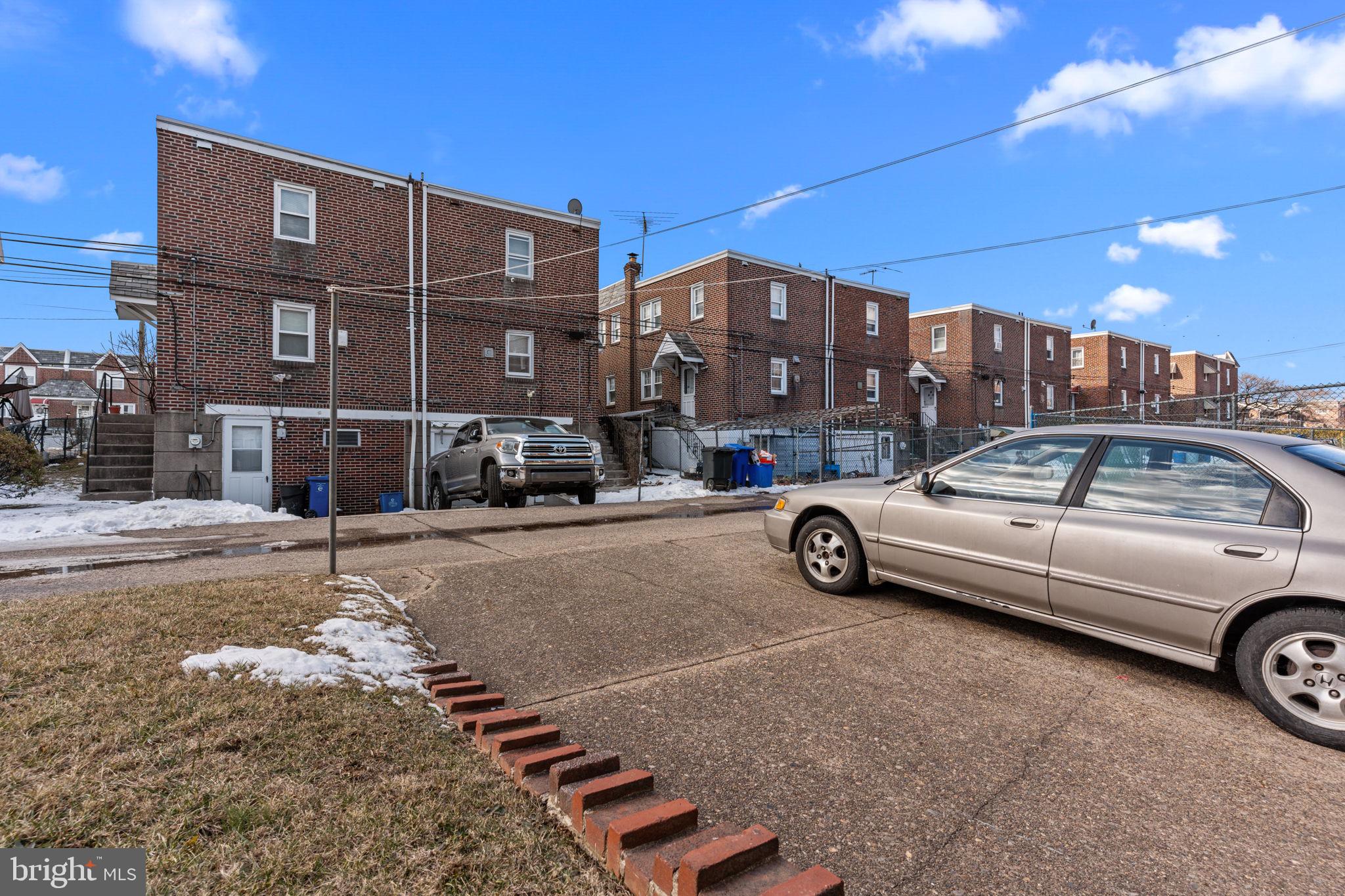 CASTOR GARDENS - Residential