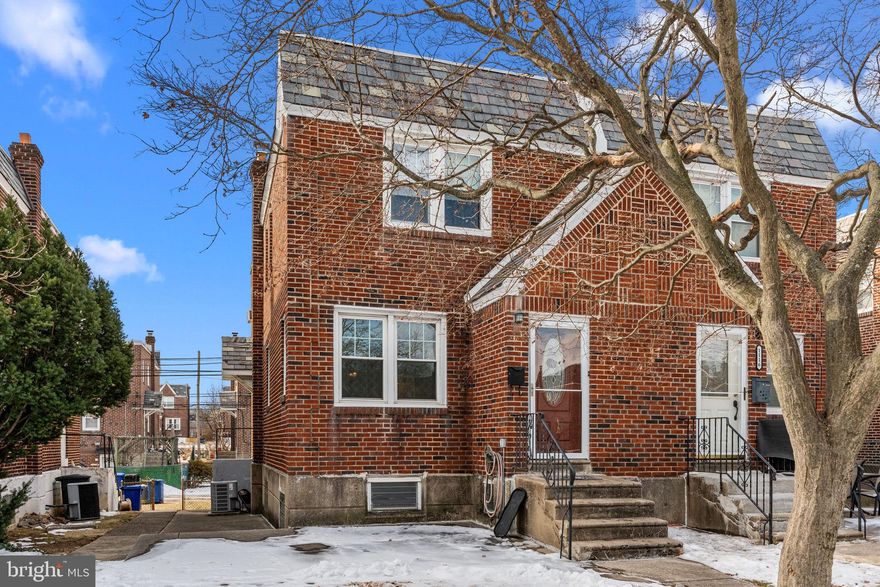 Large twin home in a well established neighborhood. Enter through the front foyer area that has a coat closet. This area could easily be converted to a mud room. The oversized living room leads straight through to the formal dining room and into to the eat-in kitchen. The kitchen side door leads directly out back giving you easy access back and forth for all your family's back yard BBQ's. Three bedrooms and one full bath upstairs, all with nicely sized closets. Full unfinished basement is heated and has a working half bath.  Basement door leads out to the driveway and 1-car garage giving you 2 designated parking spots plus additional parking out front.  The front patio is the perfect area for a peaceful afternoon. This home has lots of natural light and oversized rooms. It is conveniently located close to public transportation, only a few blocks from all area schools, major intersections, and a multitude of shopping.