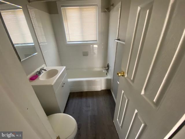 KENT VILLAGE - Residential