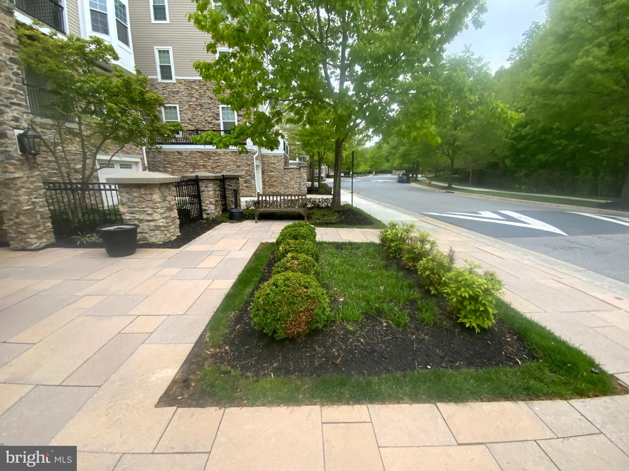 THE HIGHLANDS AT QUARRY LAKE - Residential
