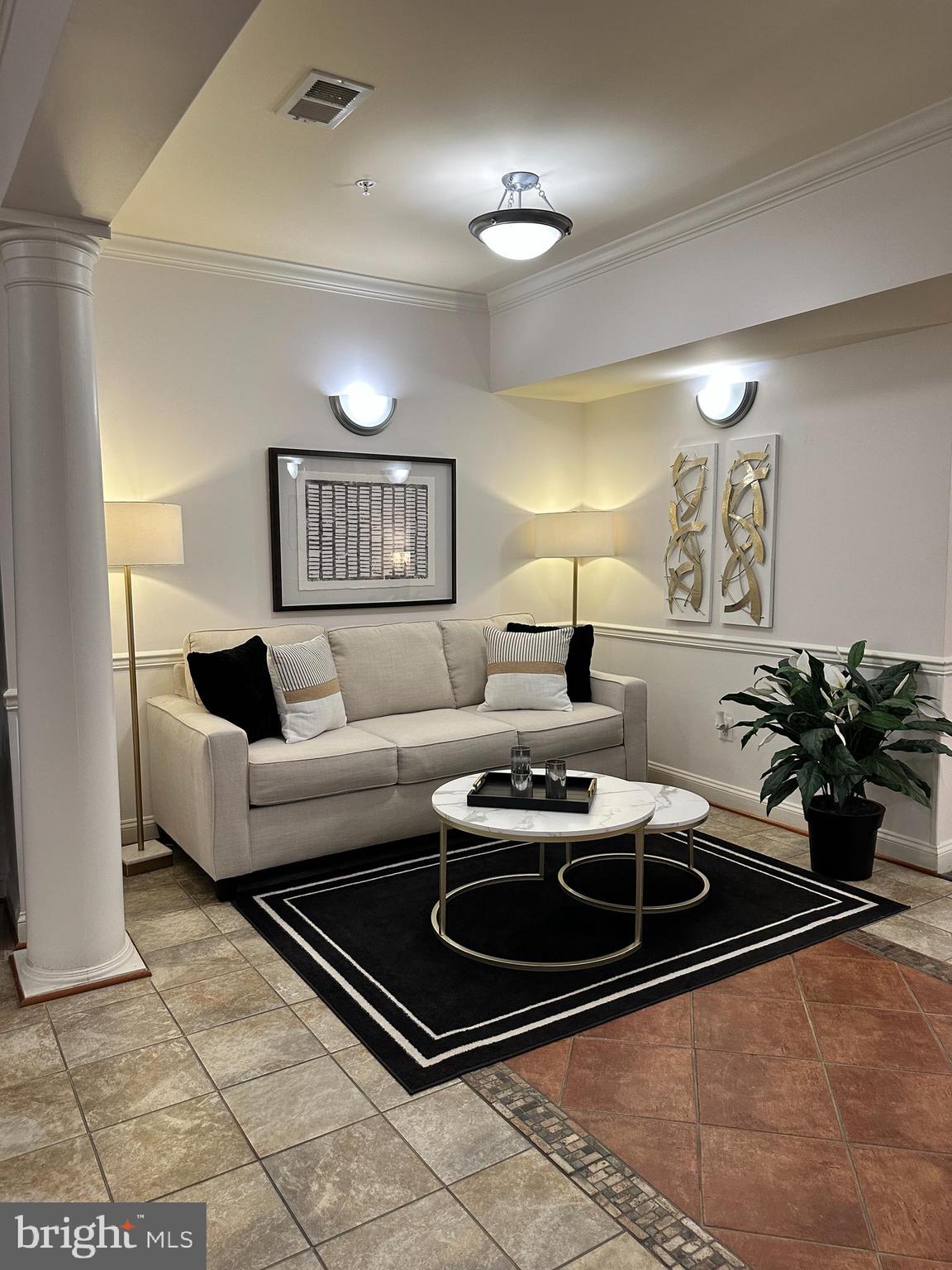 THE HIGHLANDS AT QUARRY LAKE - Residential