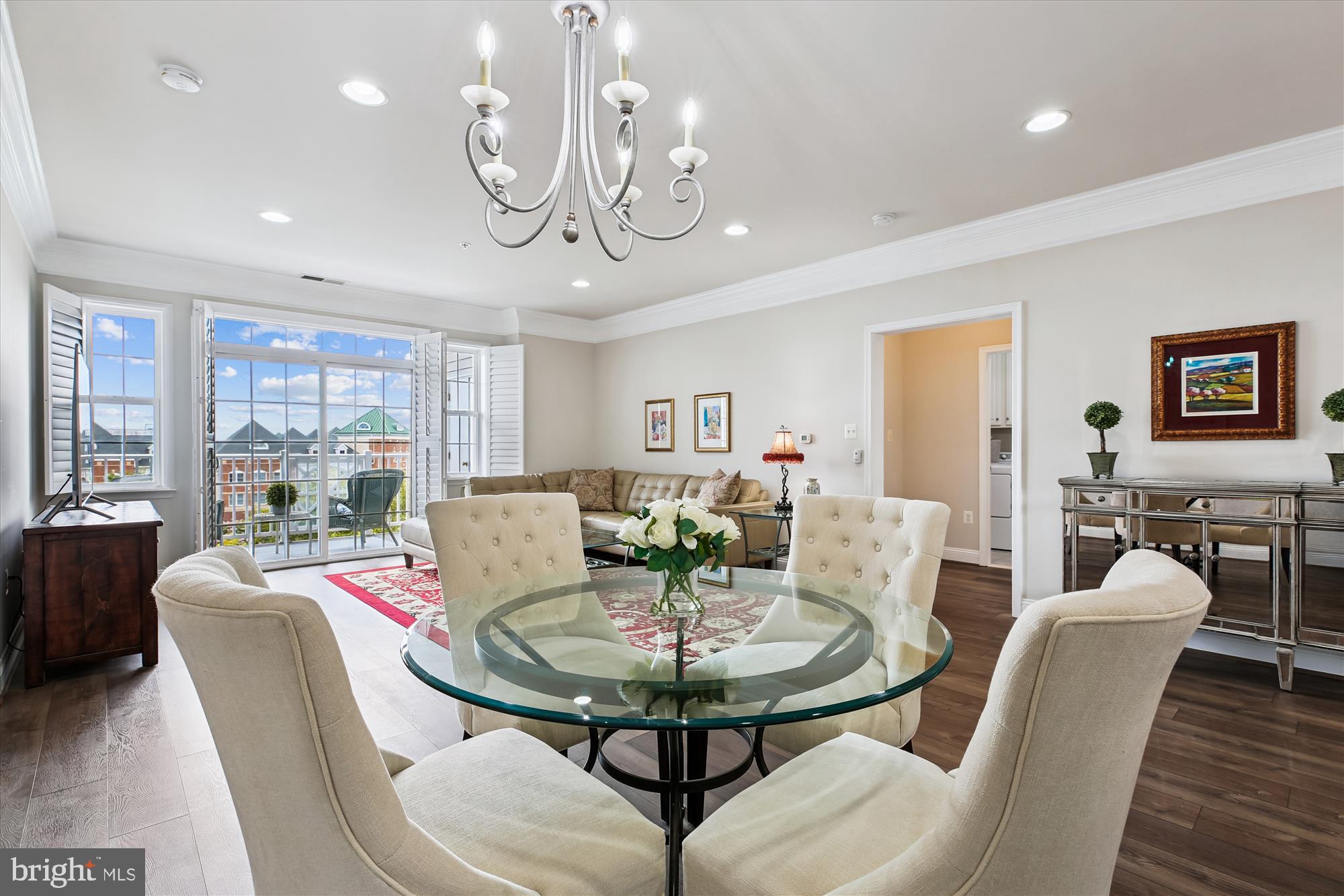 327 KING FARM BOULEVARD 308