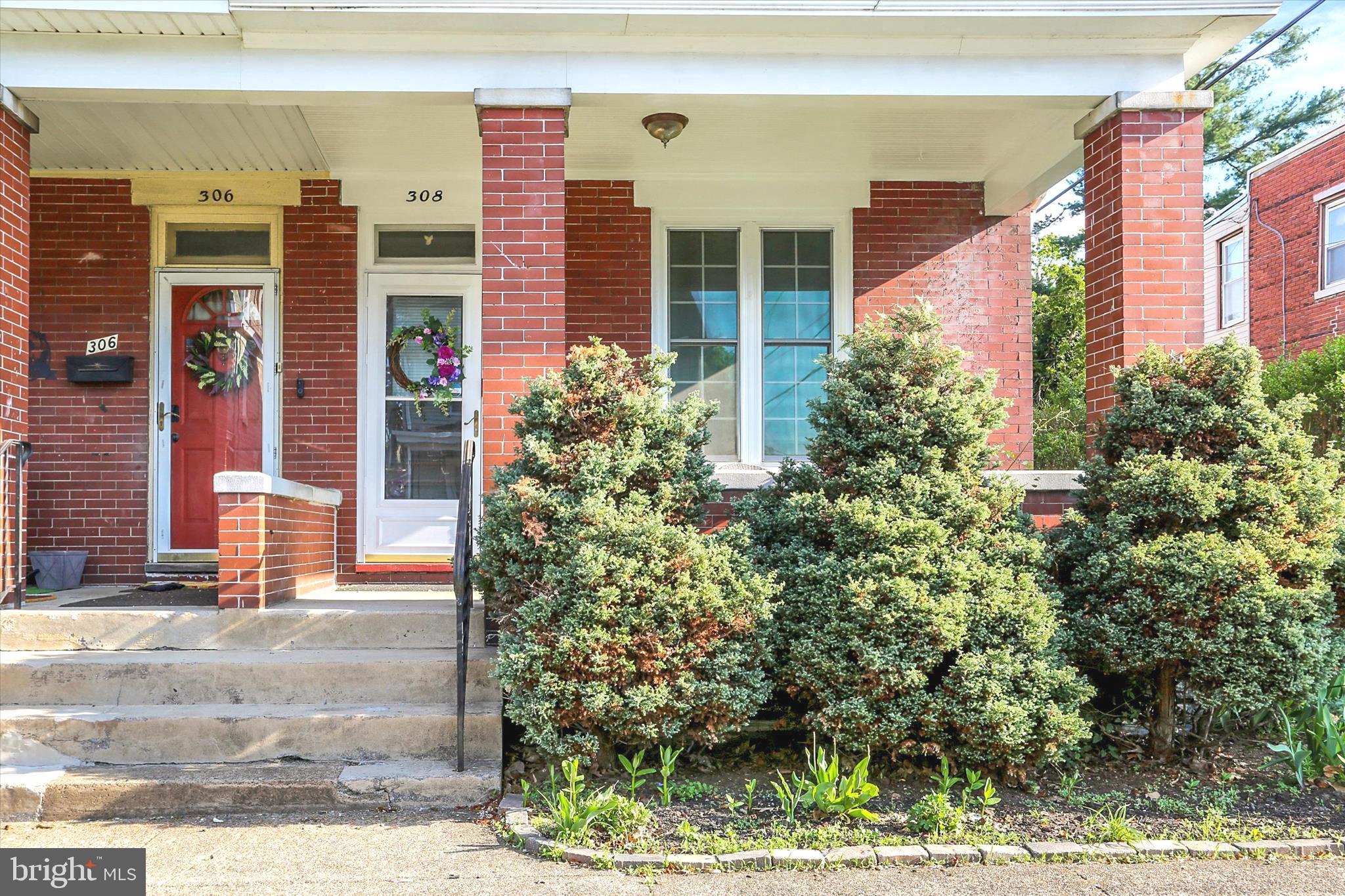 308 LEWIS STREET