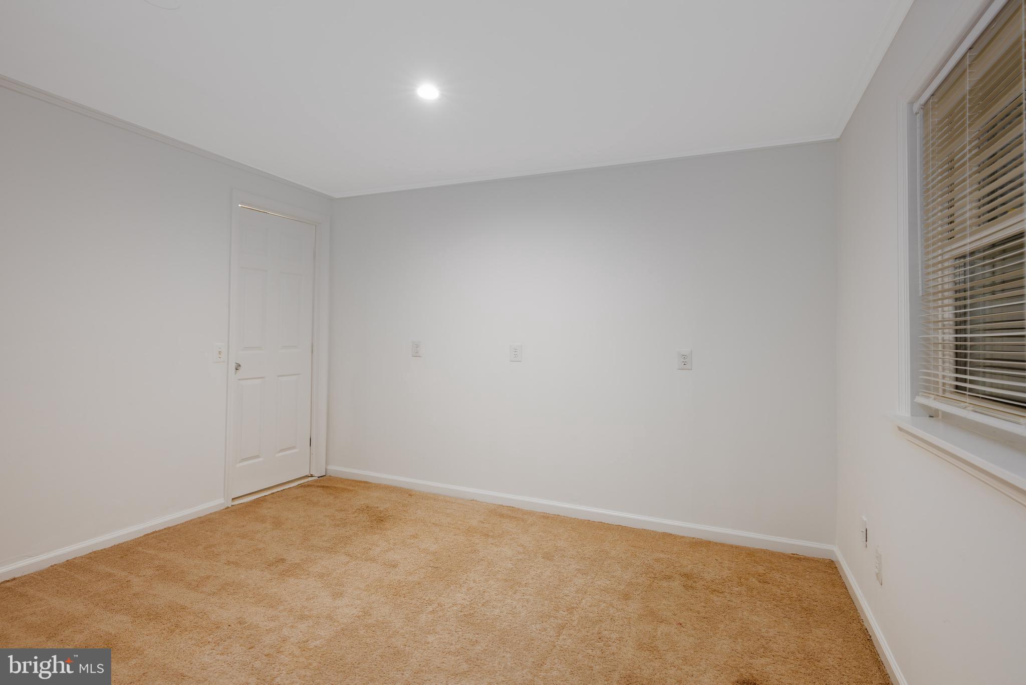 POTOMAC RIDGE - Residential