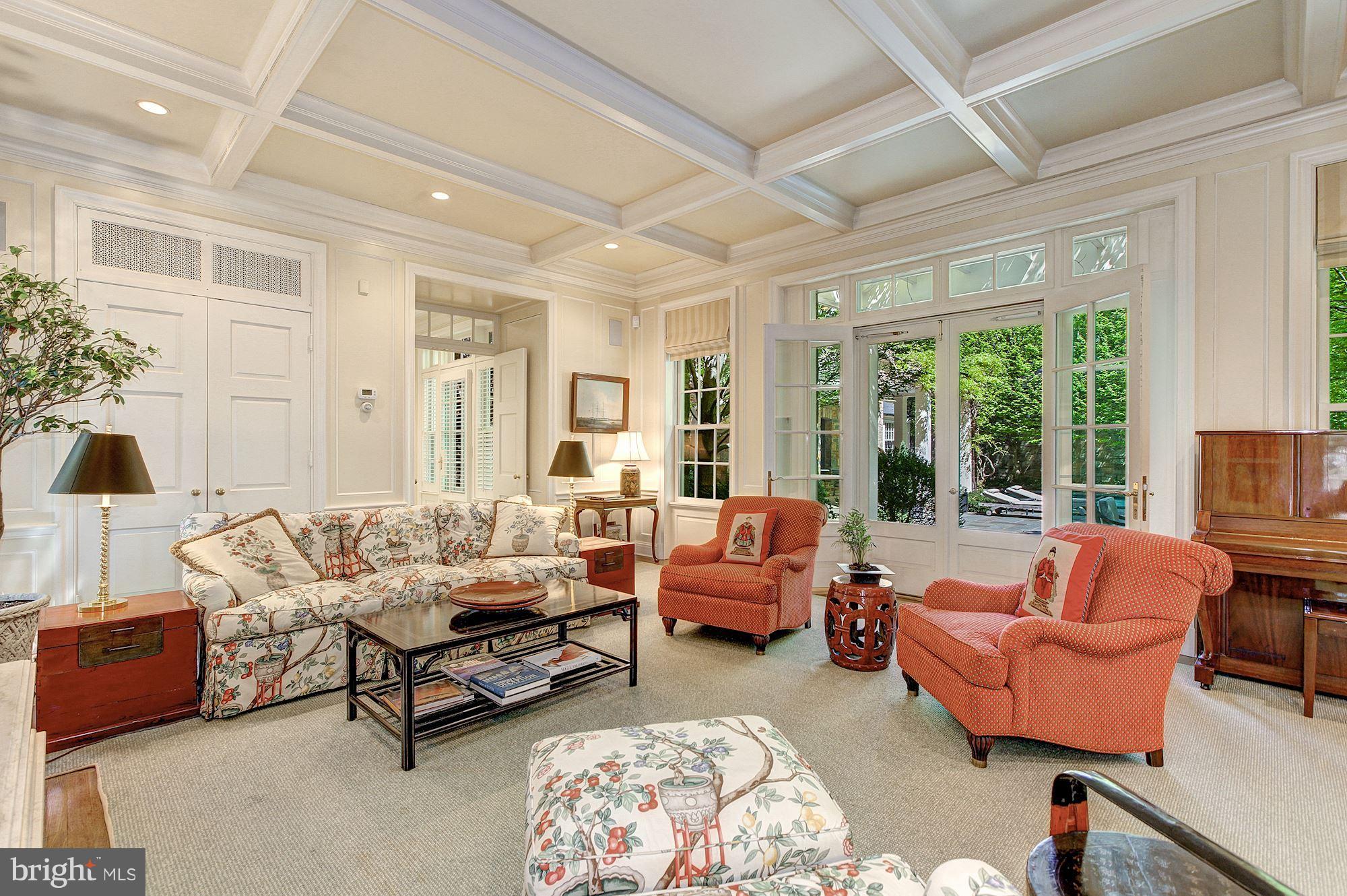 SPRING VALLEY - Residential