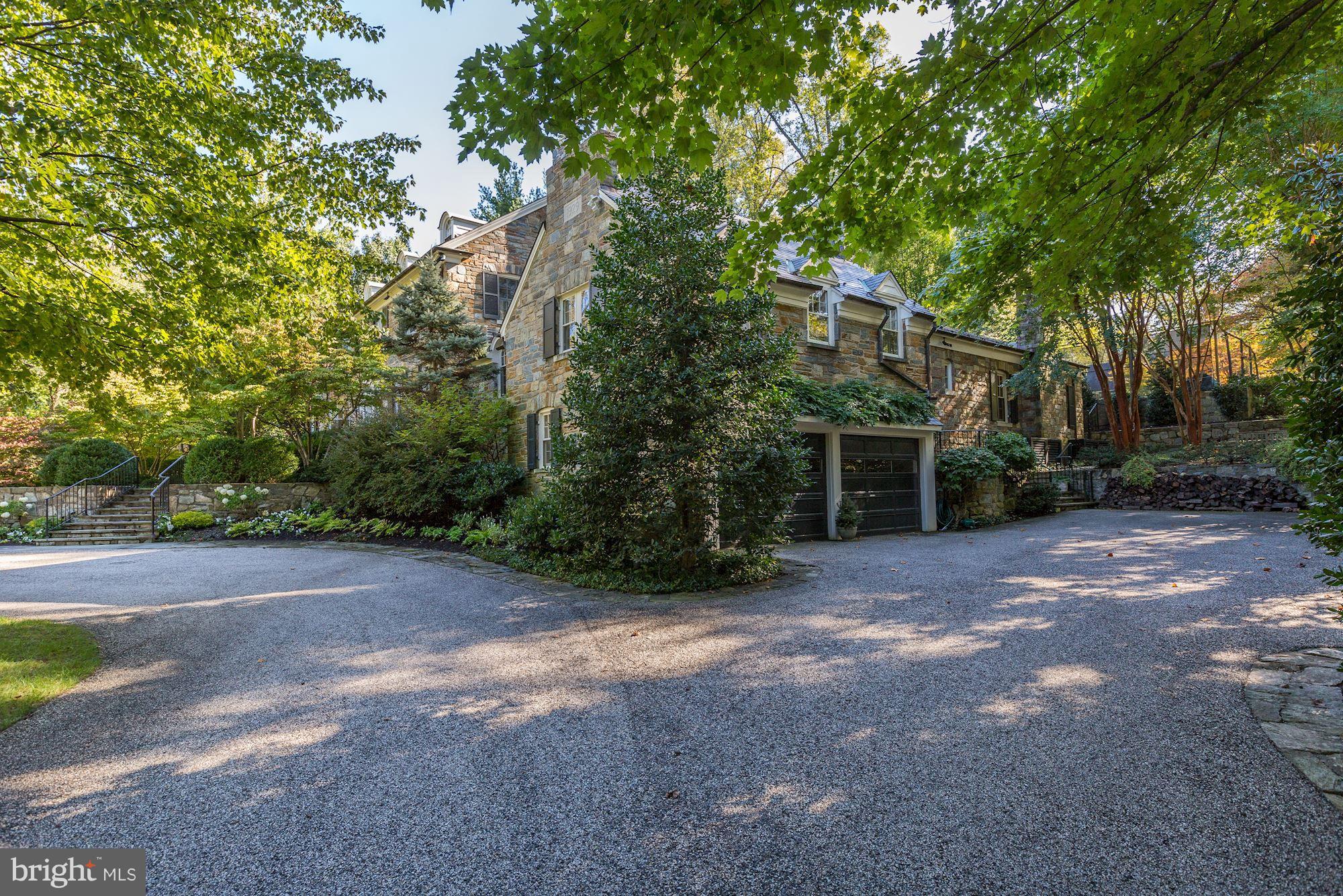 SPRING VALLEY - Residential