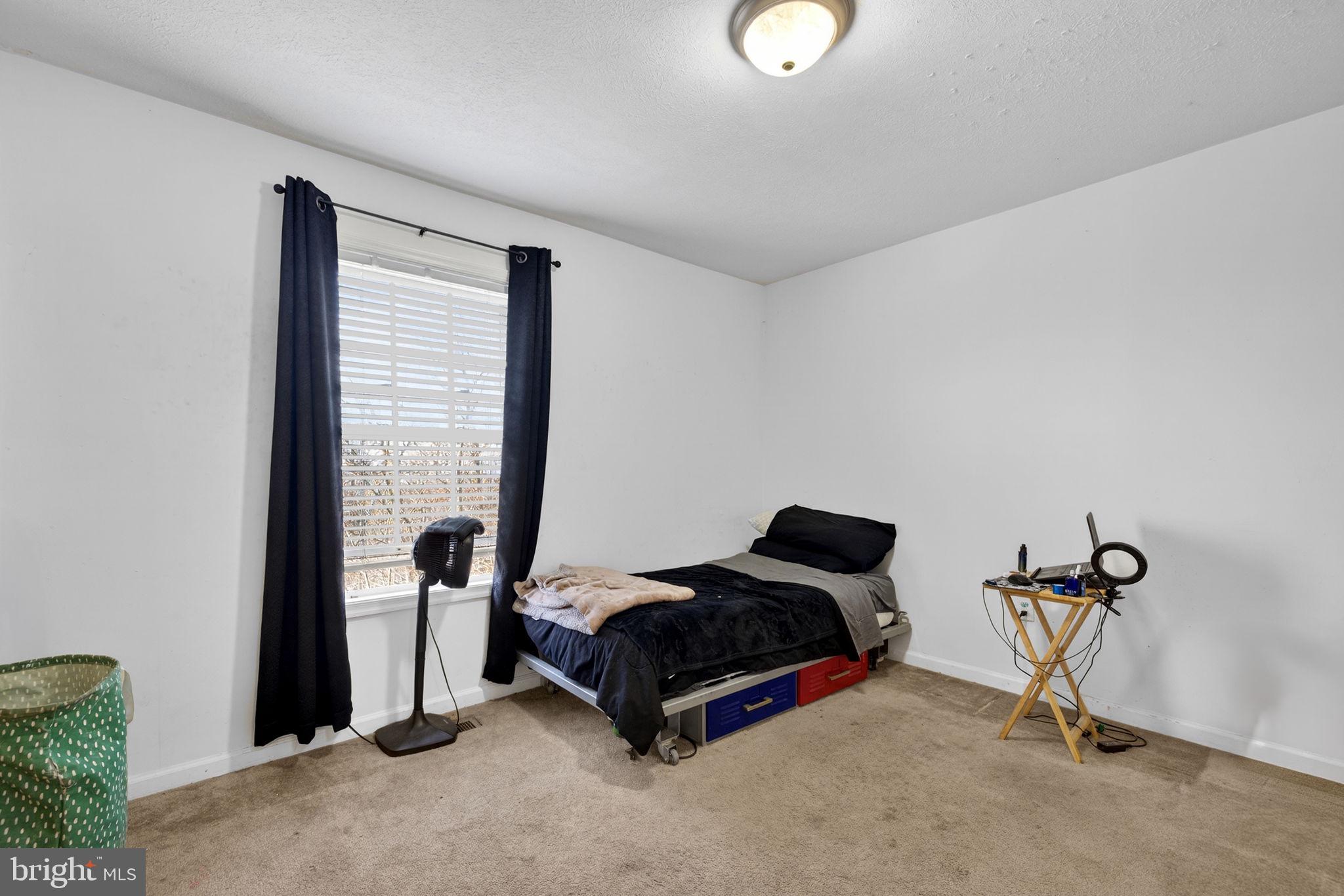 SHANNONDALE - Residential