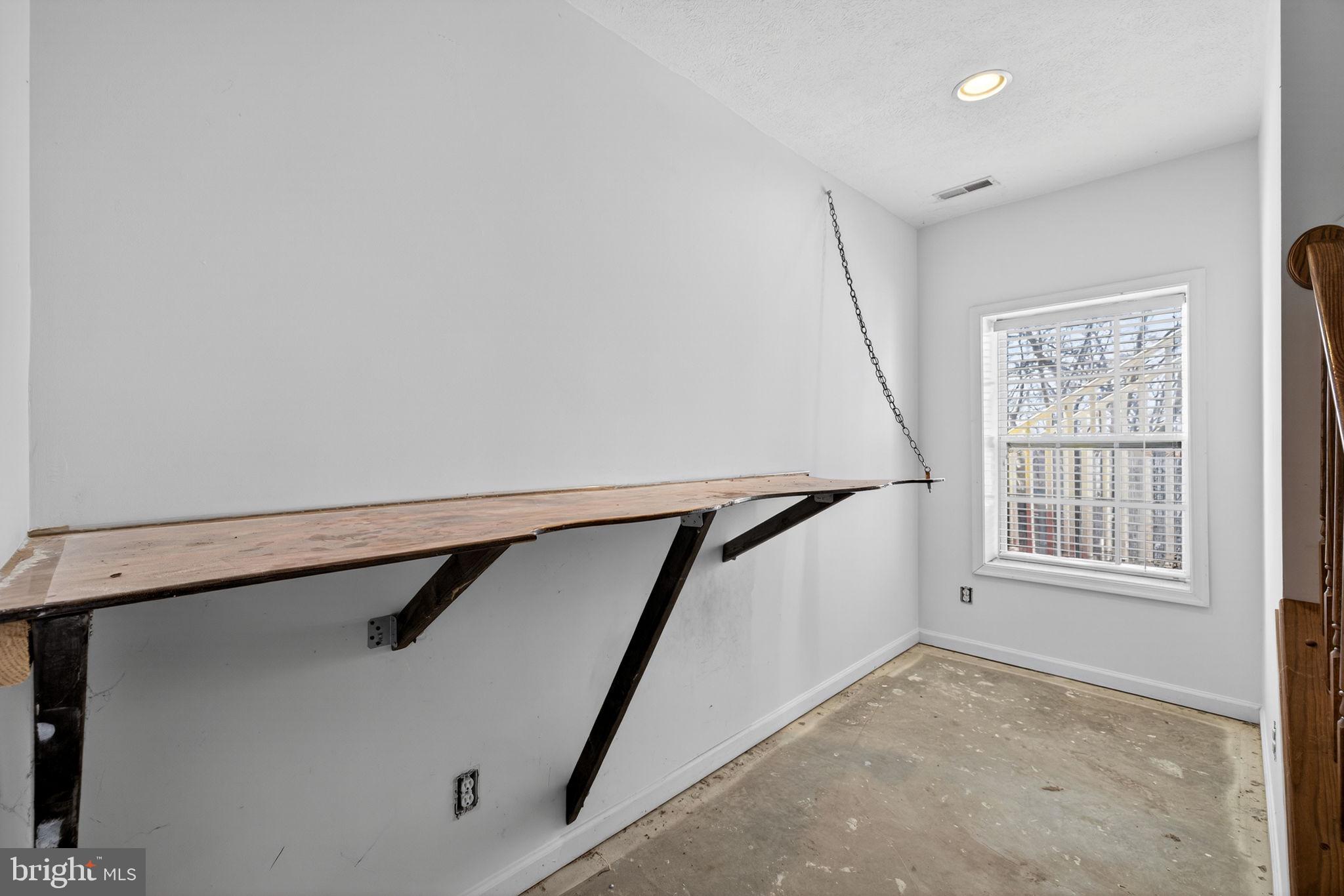 SHANNONDALE - Residential