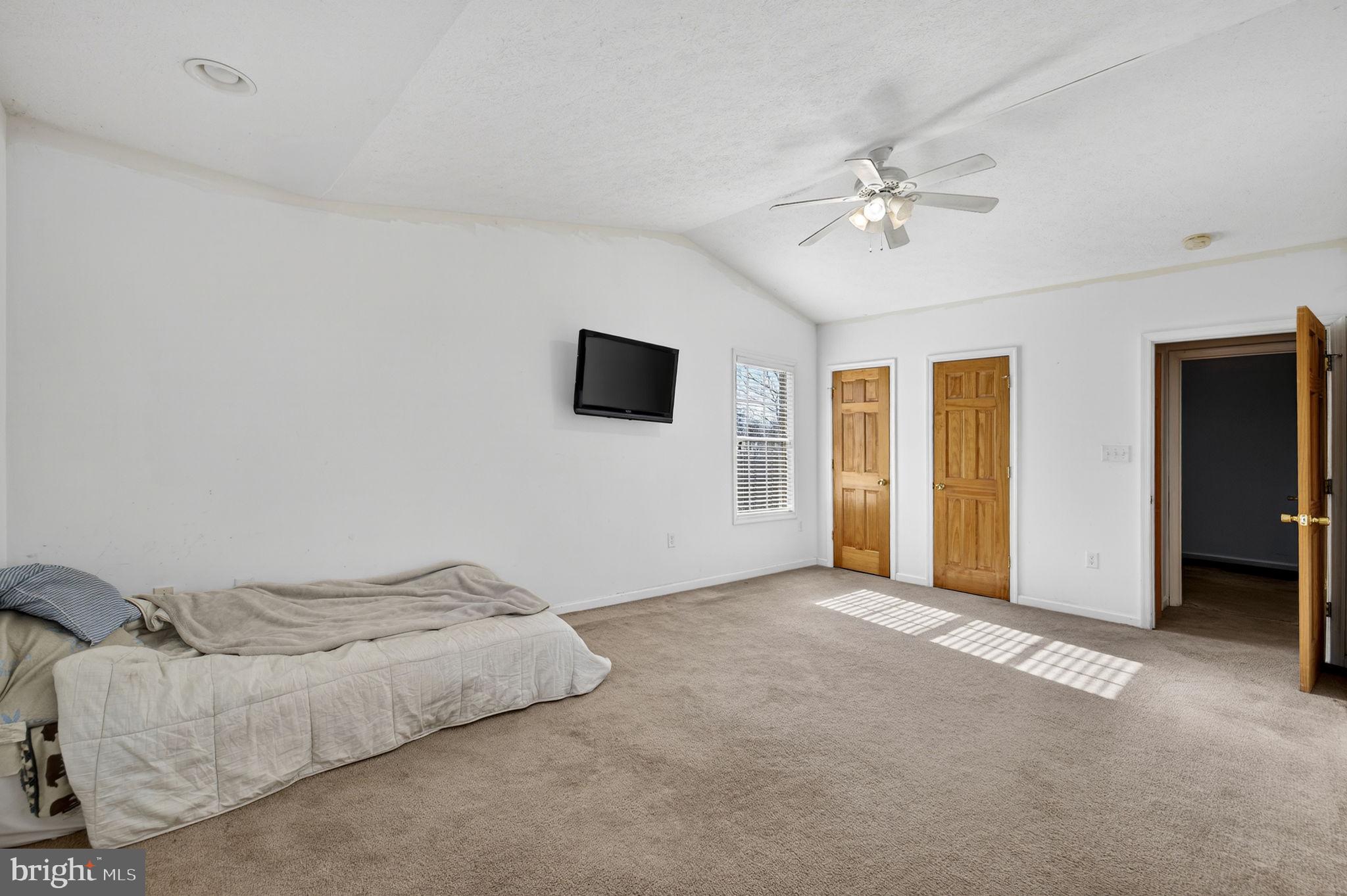 SHANNONDALE - Residential