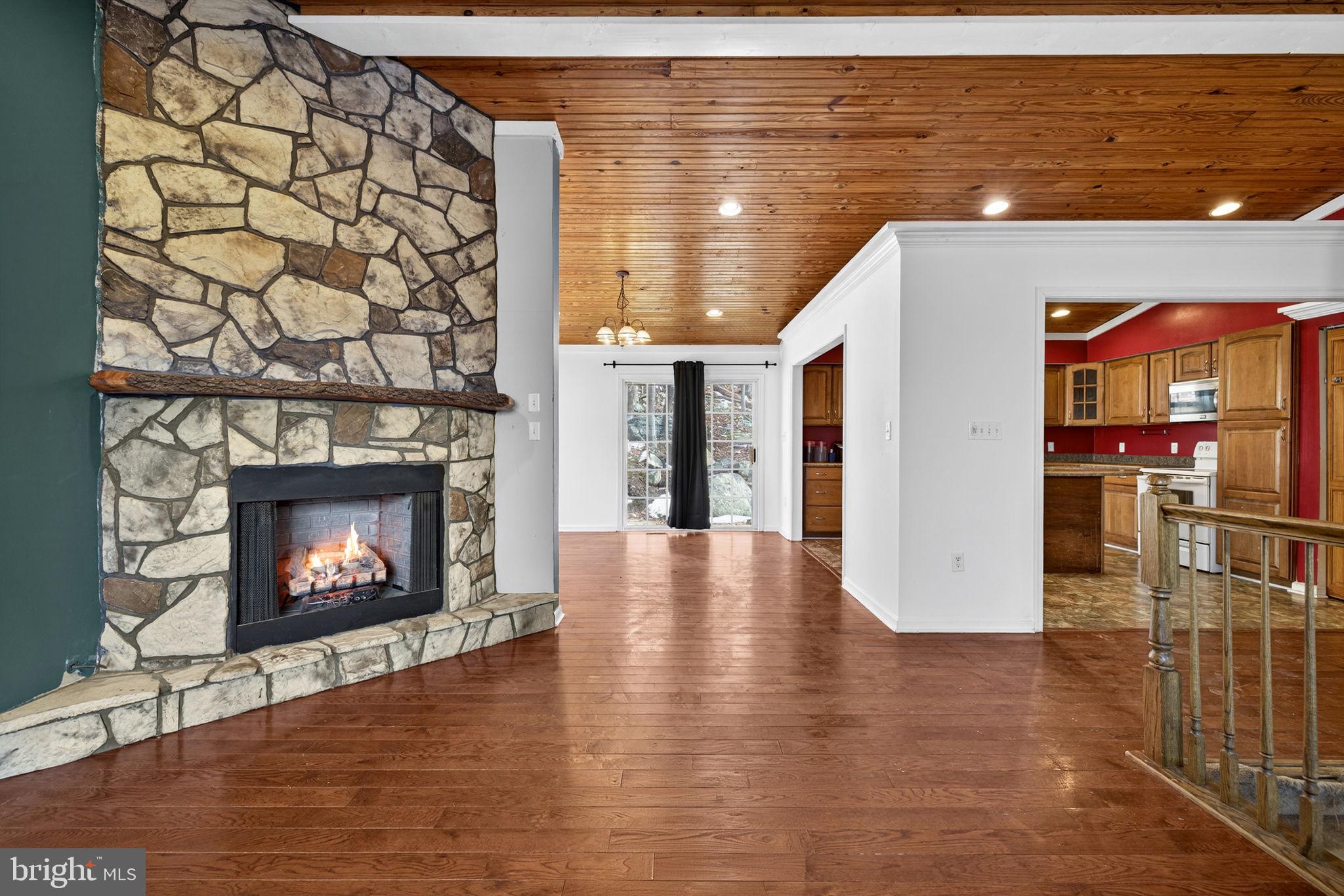 SHANNONDALE - Residential