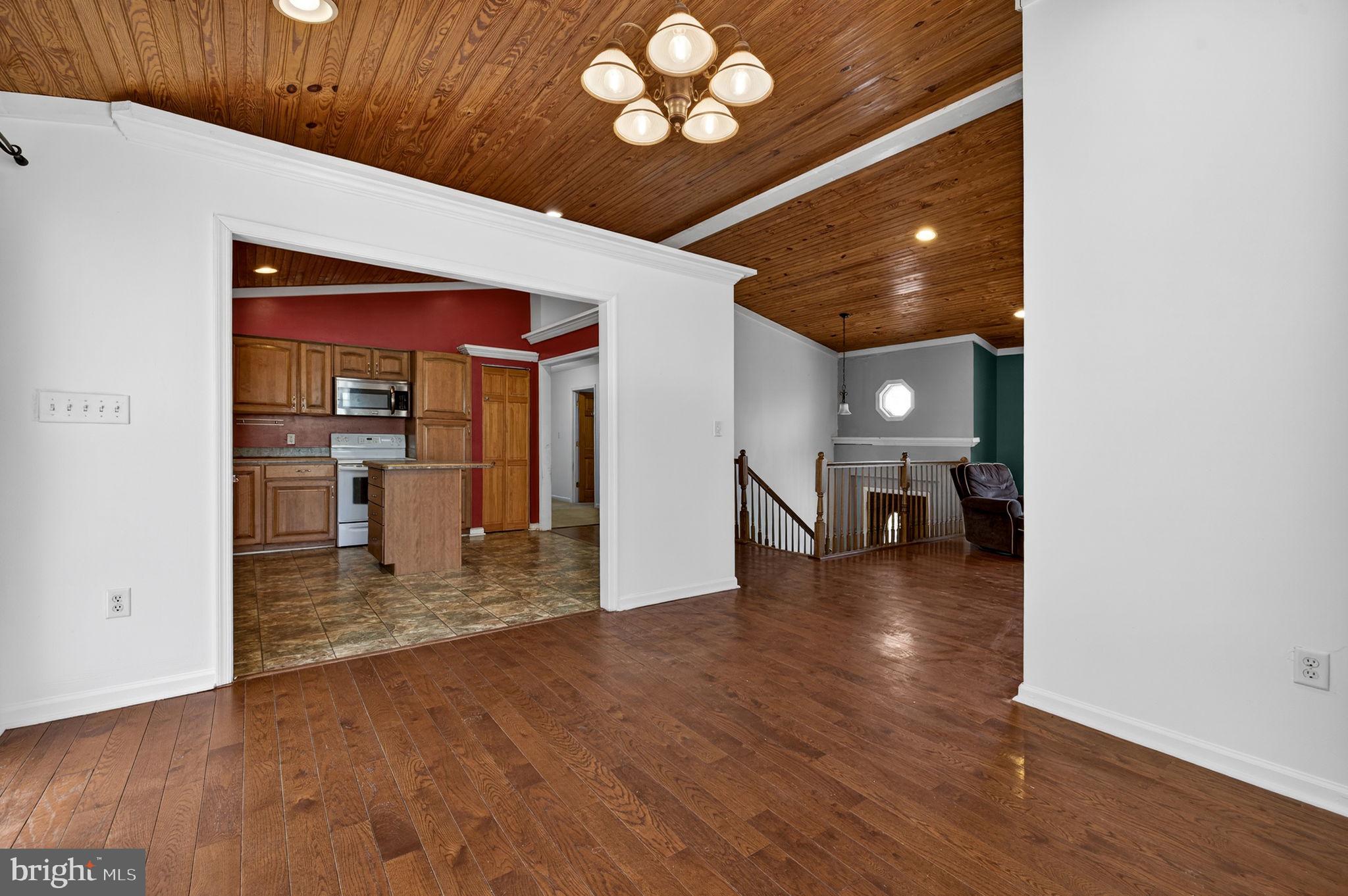 SHANNONDALE - Residential