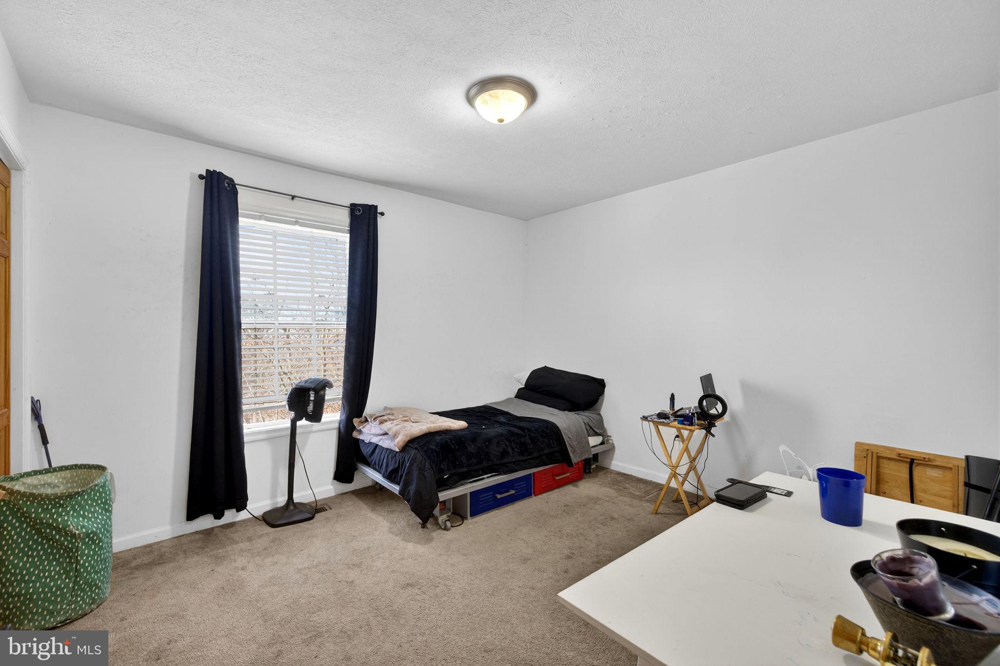 SHANNONDALE - Residential