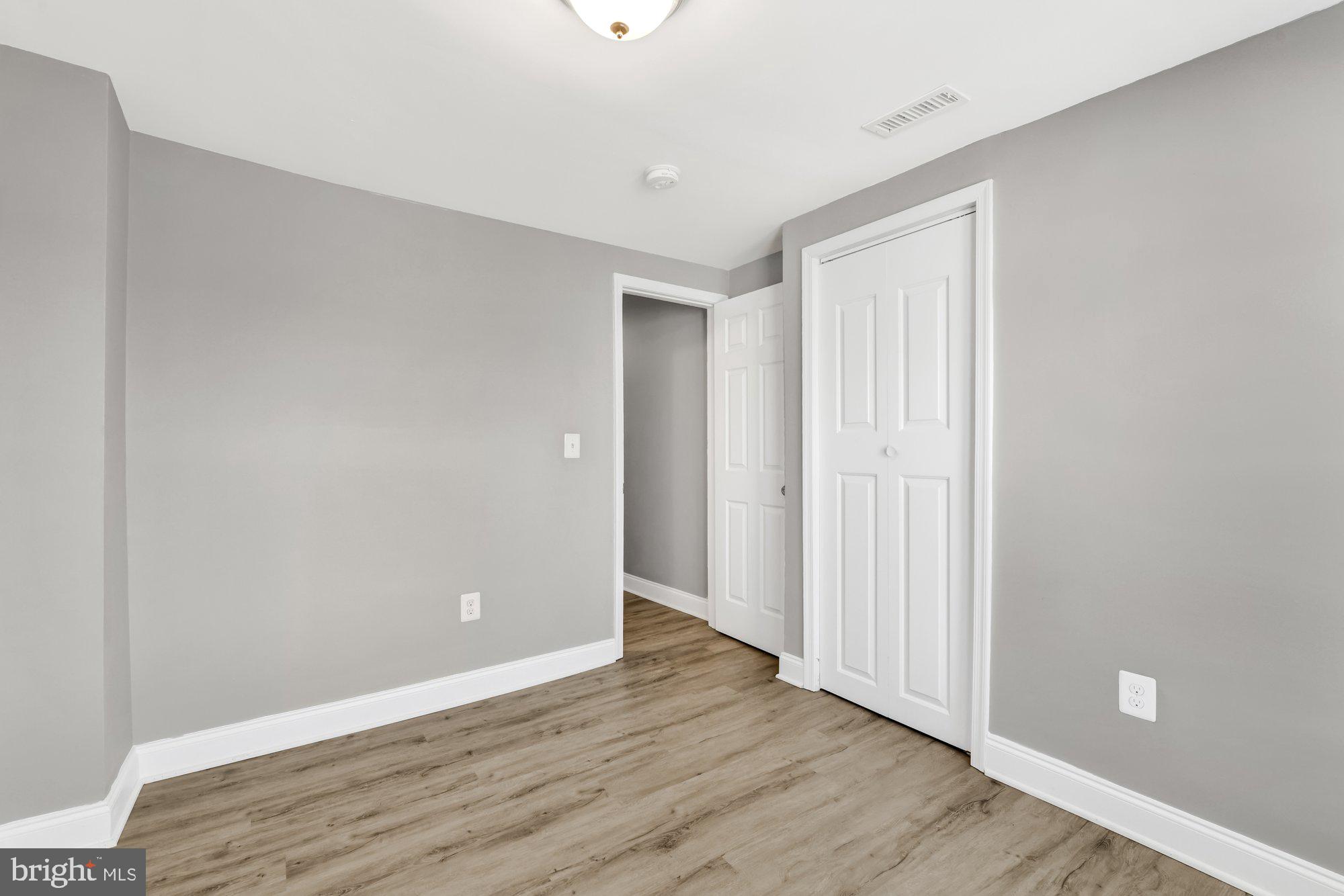 BROADWAY EAST - Residential