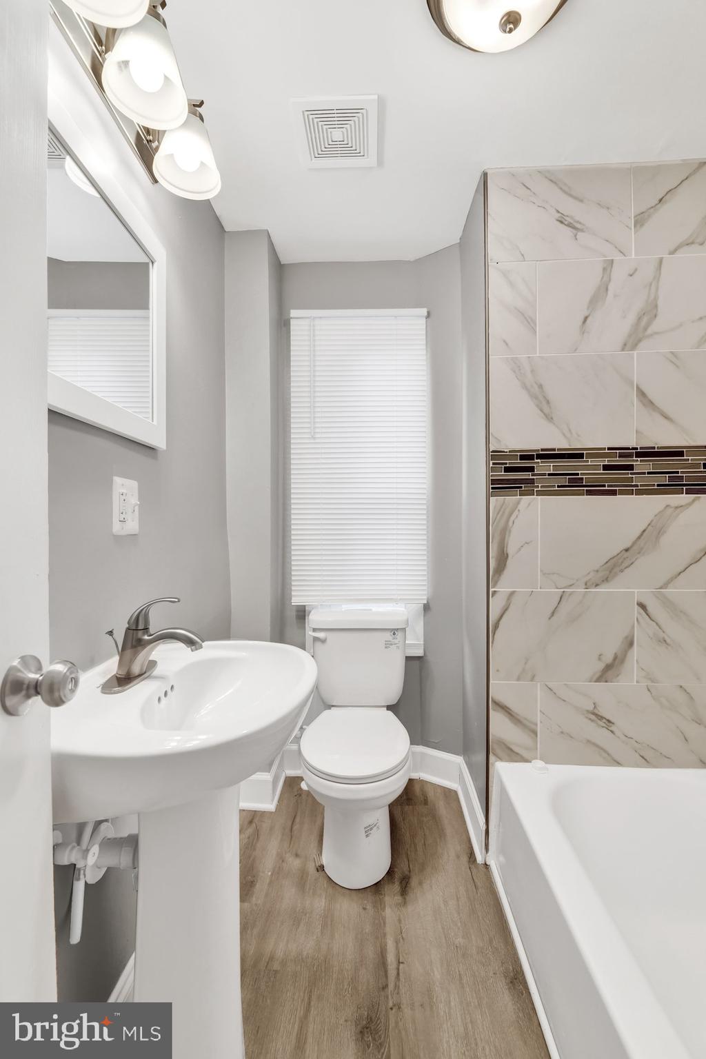 BROADWAY EAST - Residential