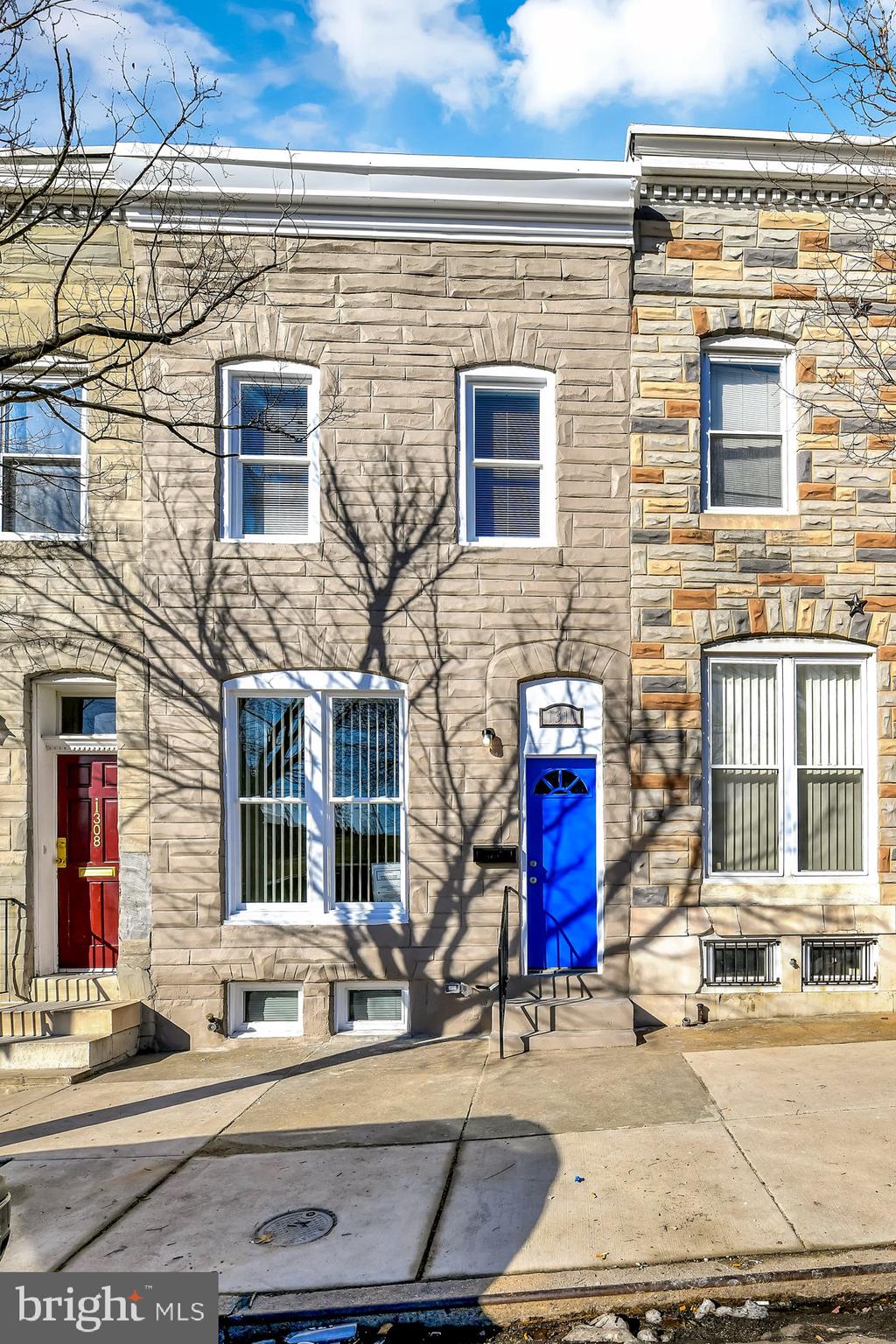 BROADWAY EAST - Residential