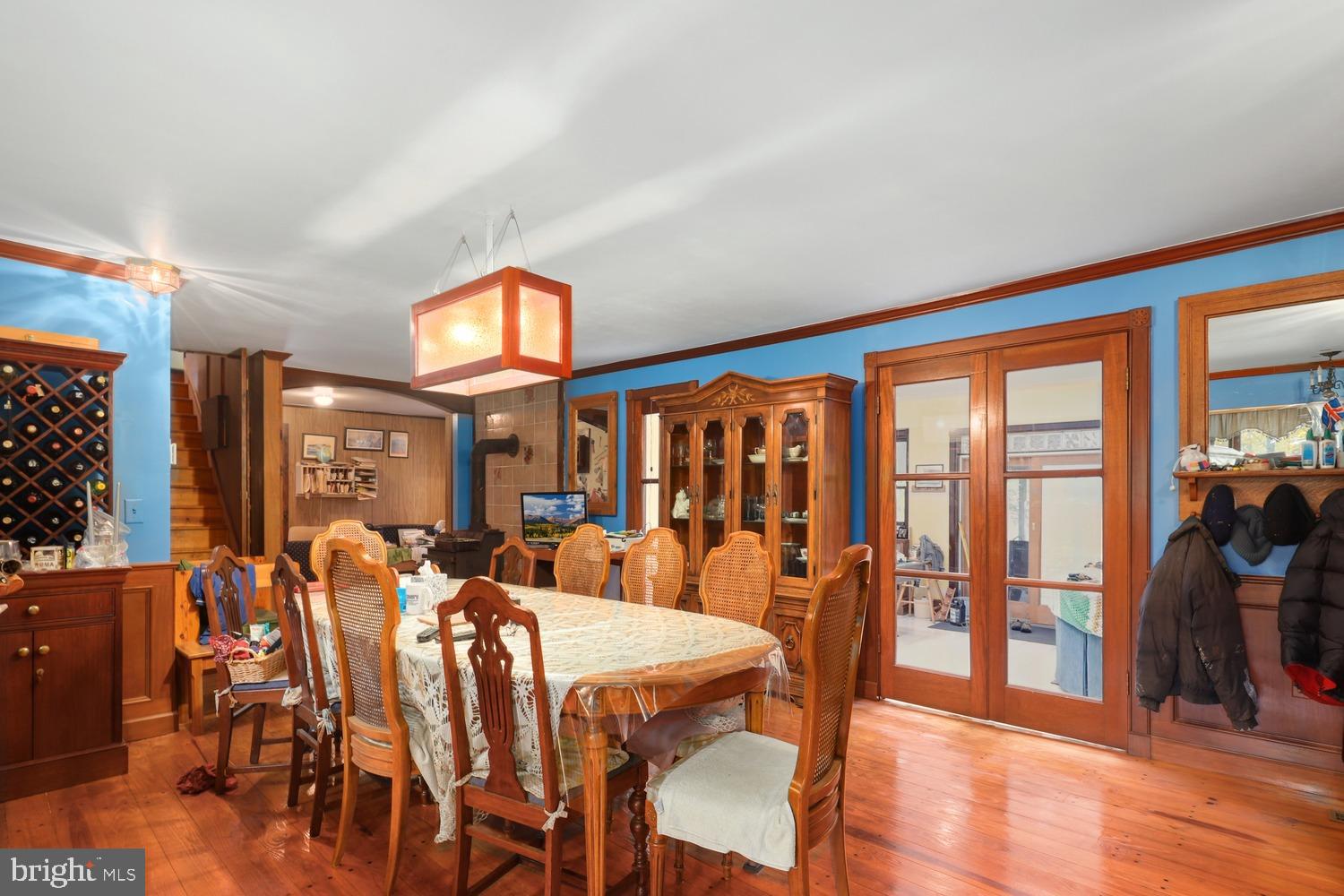 LINDEN WOODS - Residential