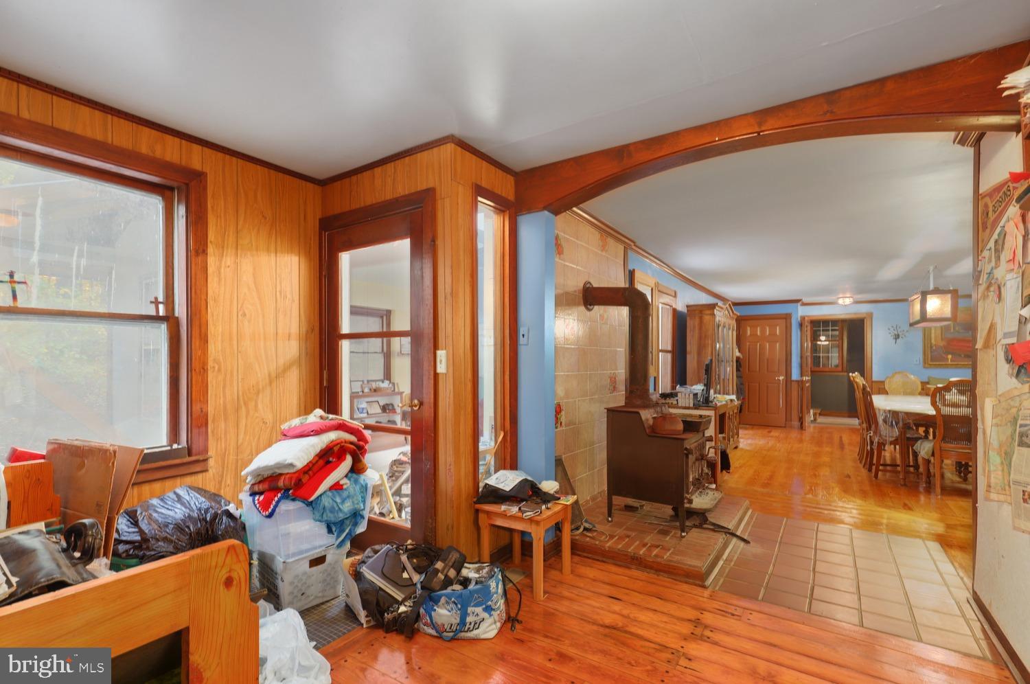 LINDEN WOODS - Residential