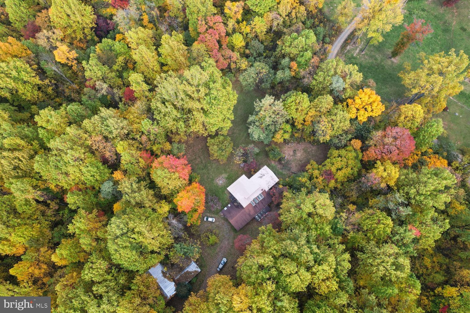 LINDEN WOODS - Residential