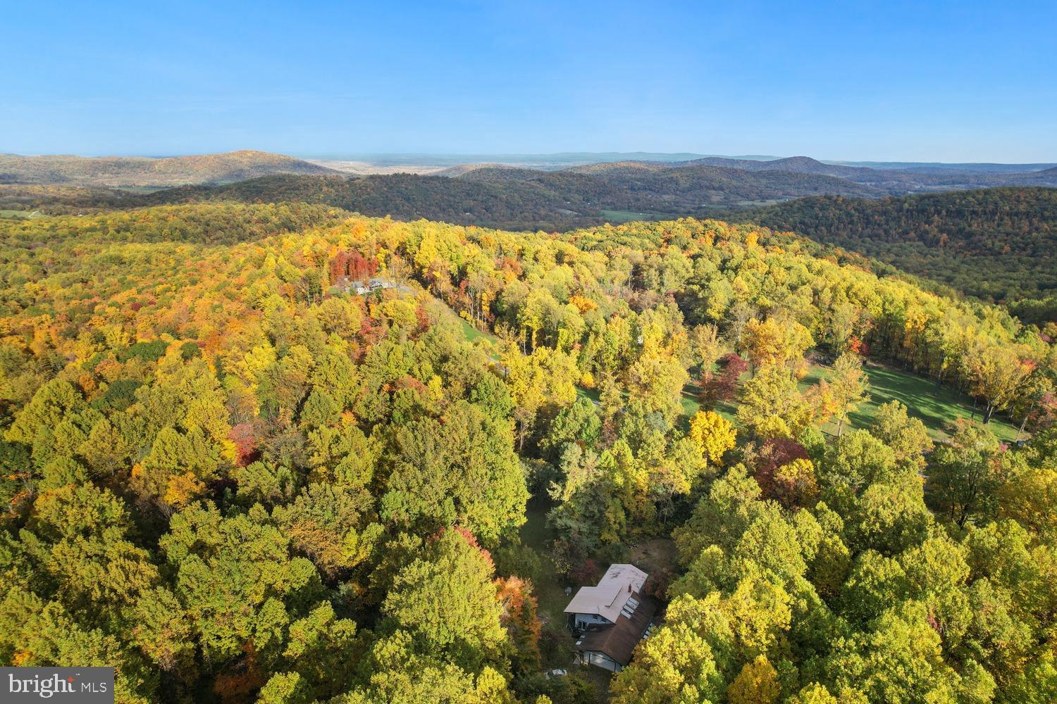 LINDEN WOODS - Residential