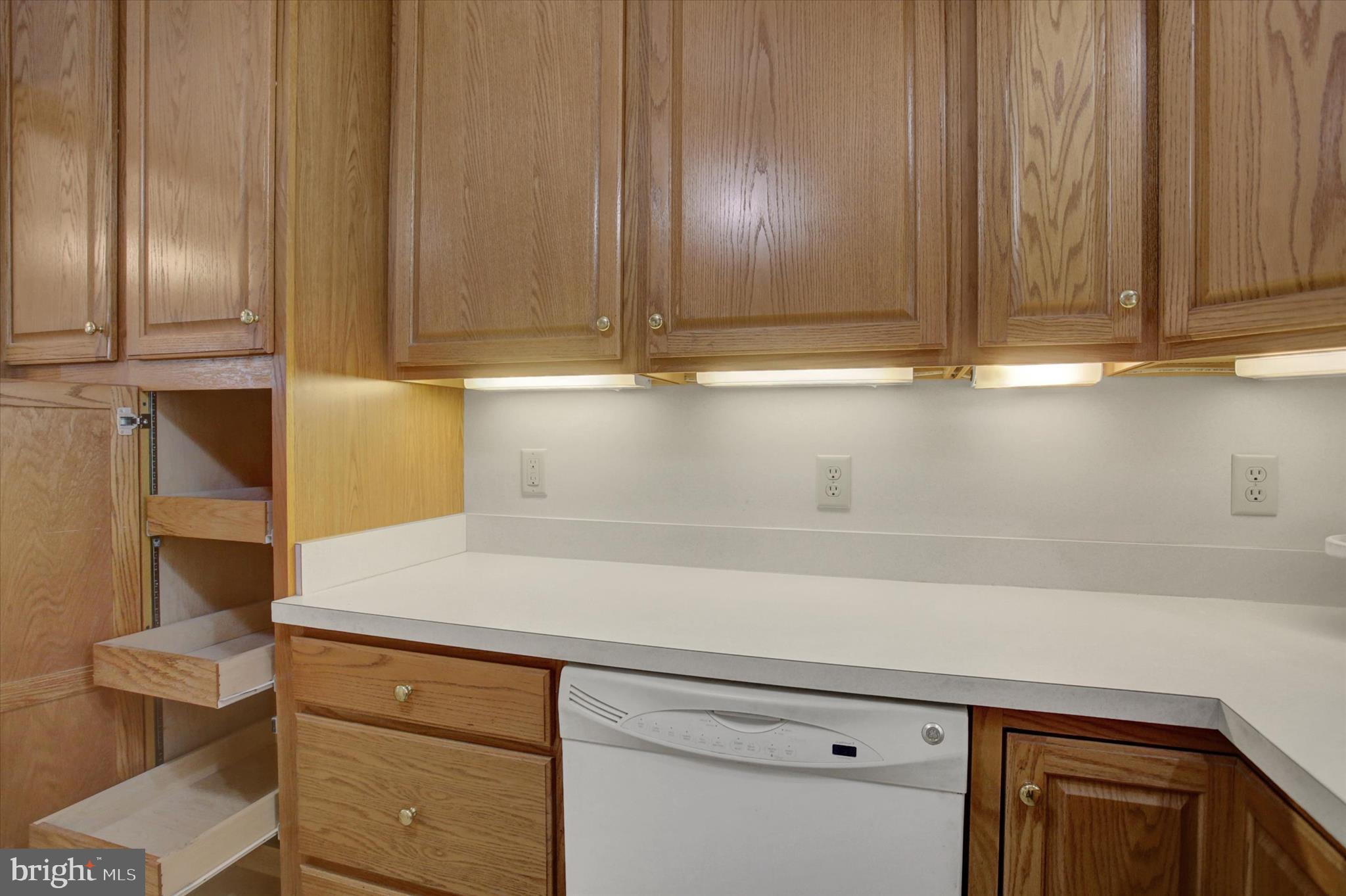 ORCHARD HILLS - Residential