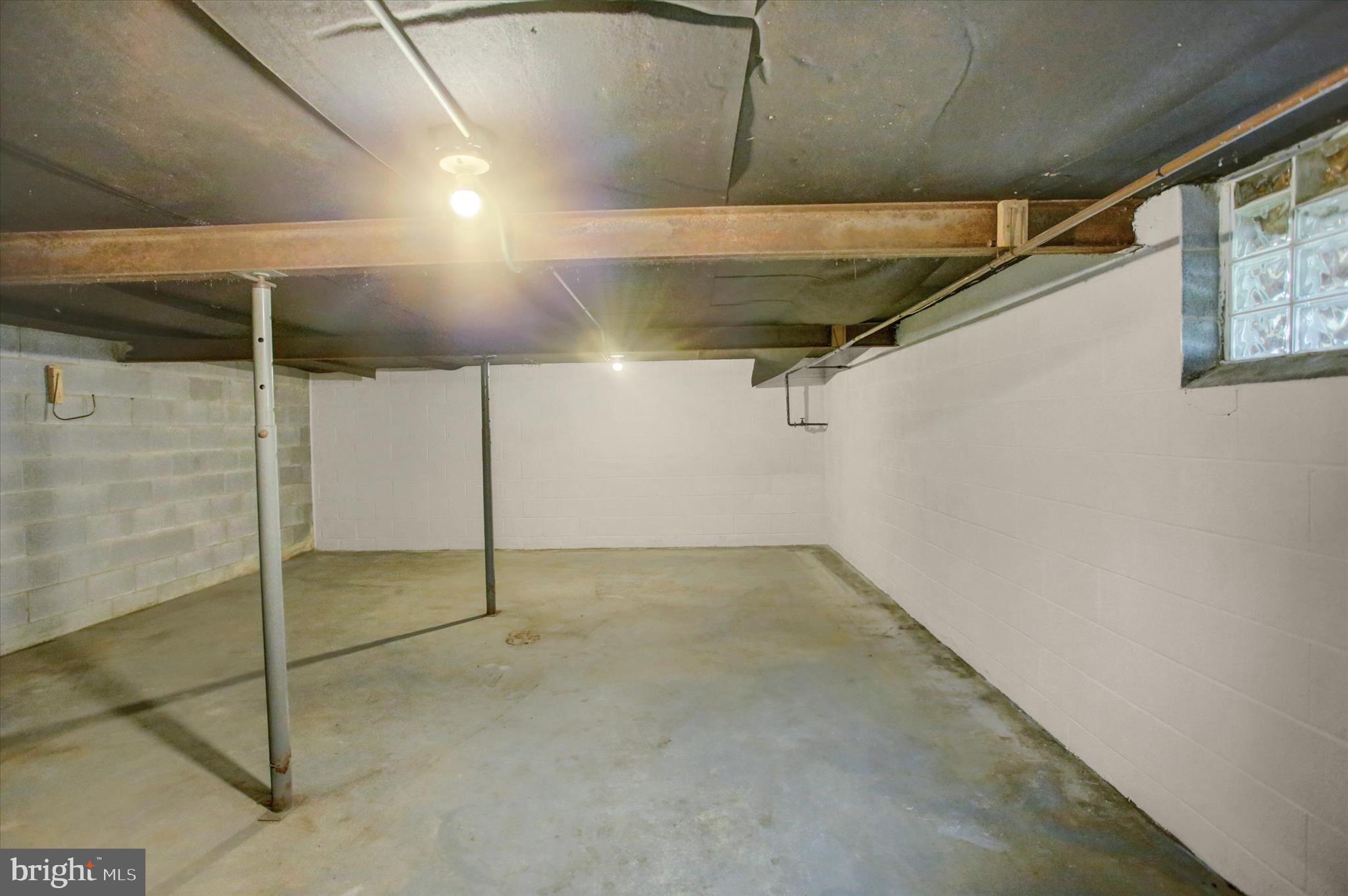 ORCHARD HILLS - Residential