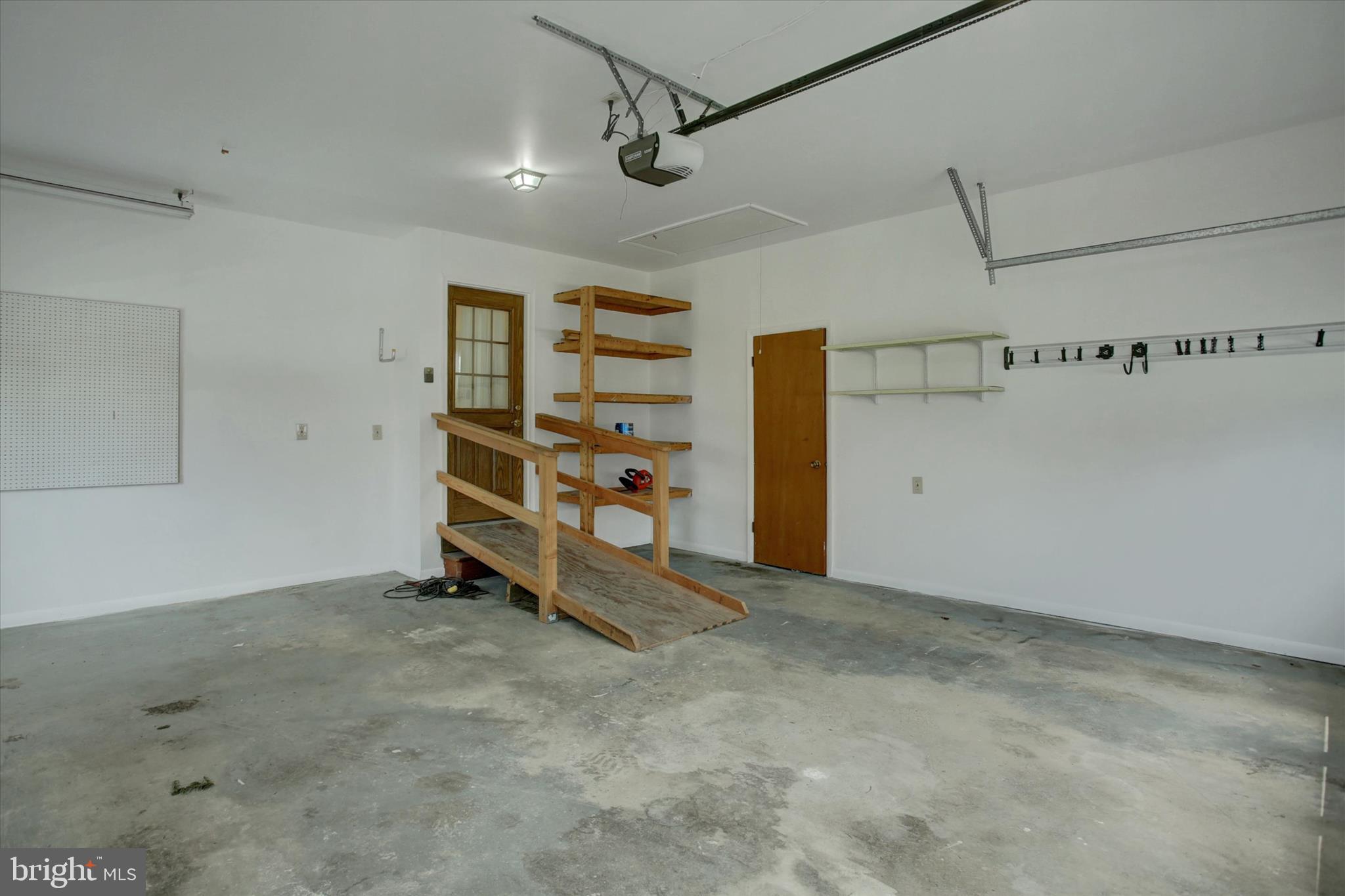 ORCHARD HILLS - Residential